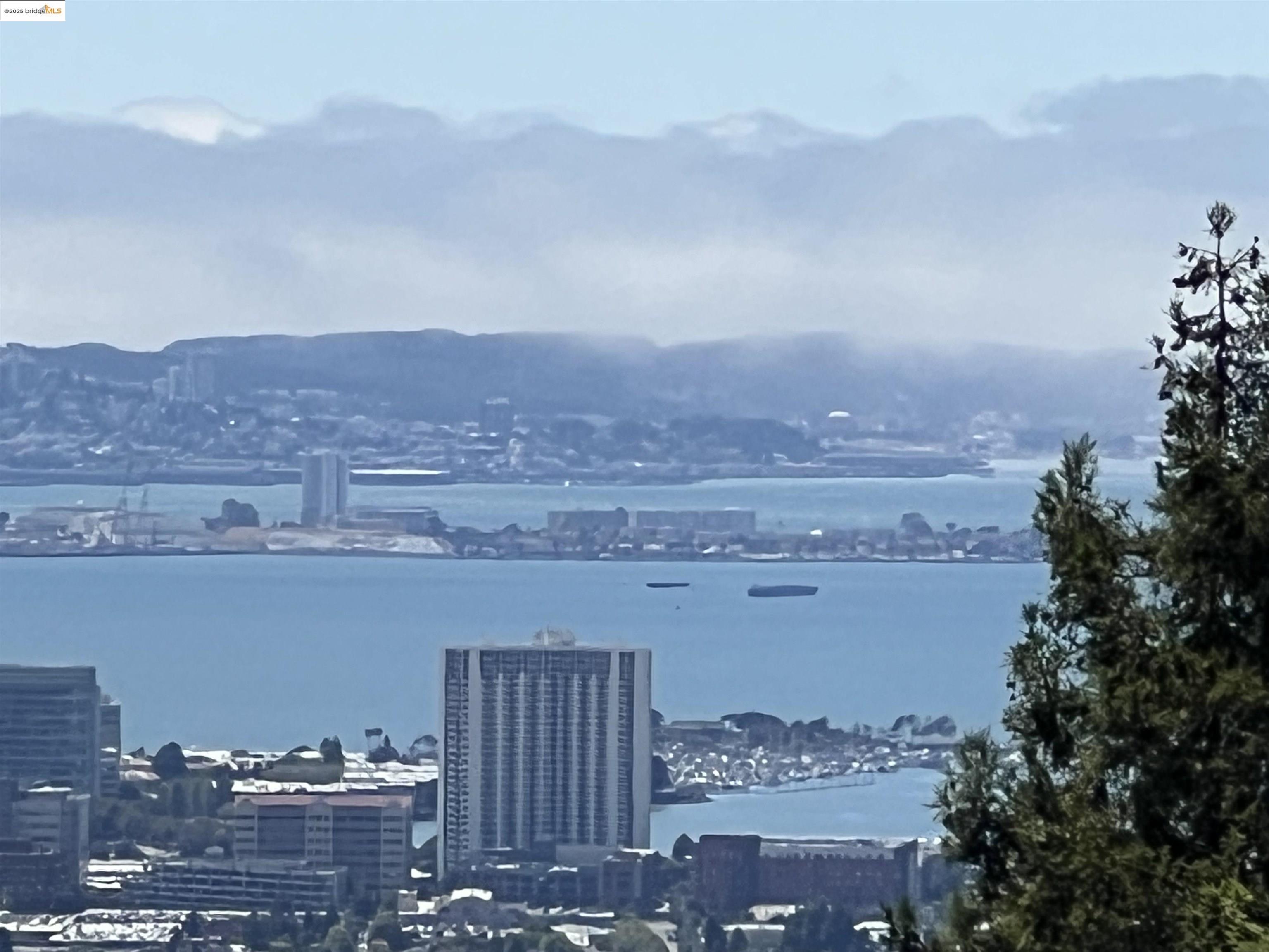 Detail Gallery Image 11 of 14 For 142 Gravatt Dr, Berkeley,  CA 94705 - – Beds | – Baths