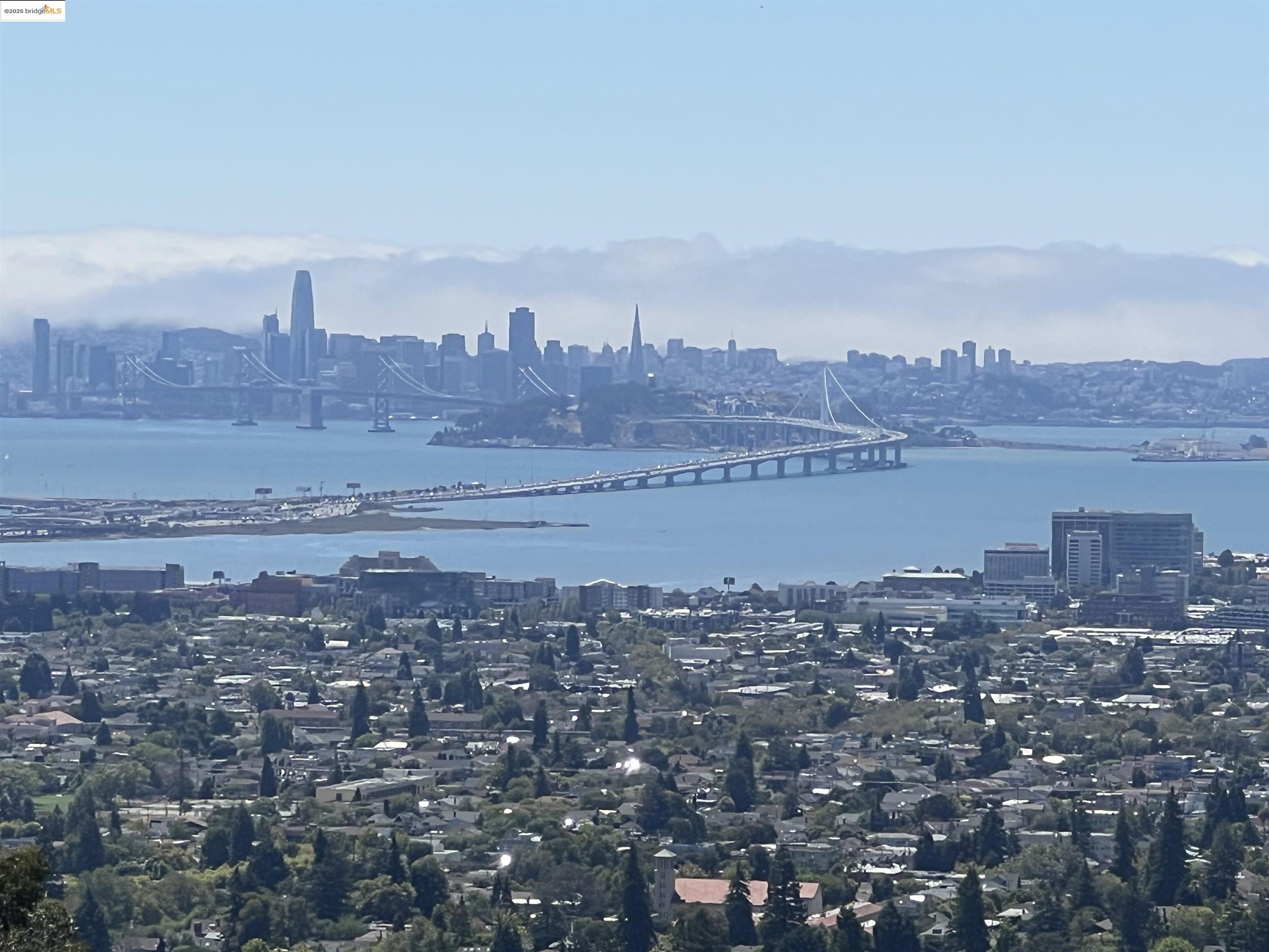 Detail Gallery Image 13 of 24 For 142 Gravatt Dr, Berkeley,  CA 94705 - – Beds | – Baths