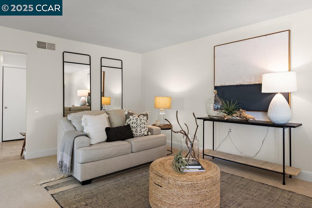 Photo #14: 41107118 Listing: Photo #14