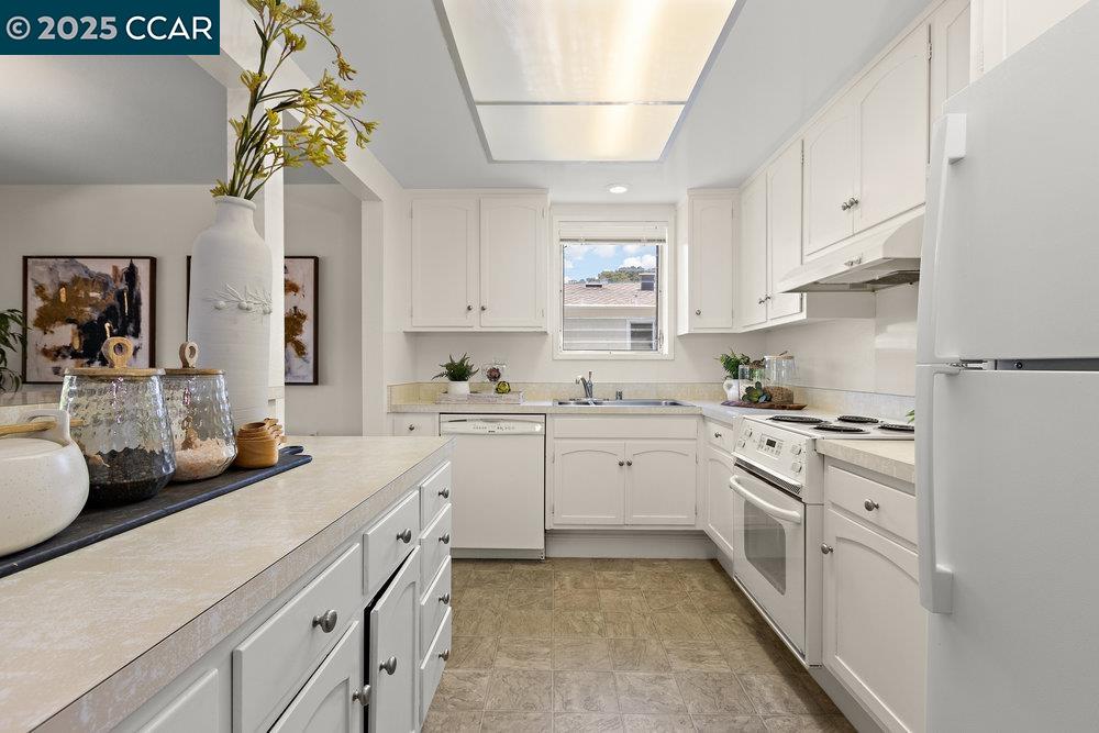 Photo #18: 41107118 Listing: Photo #18