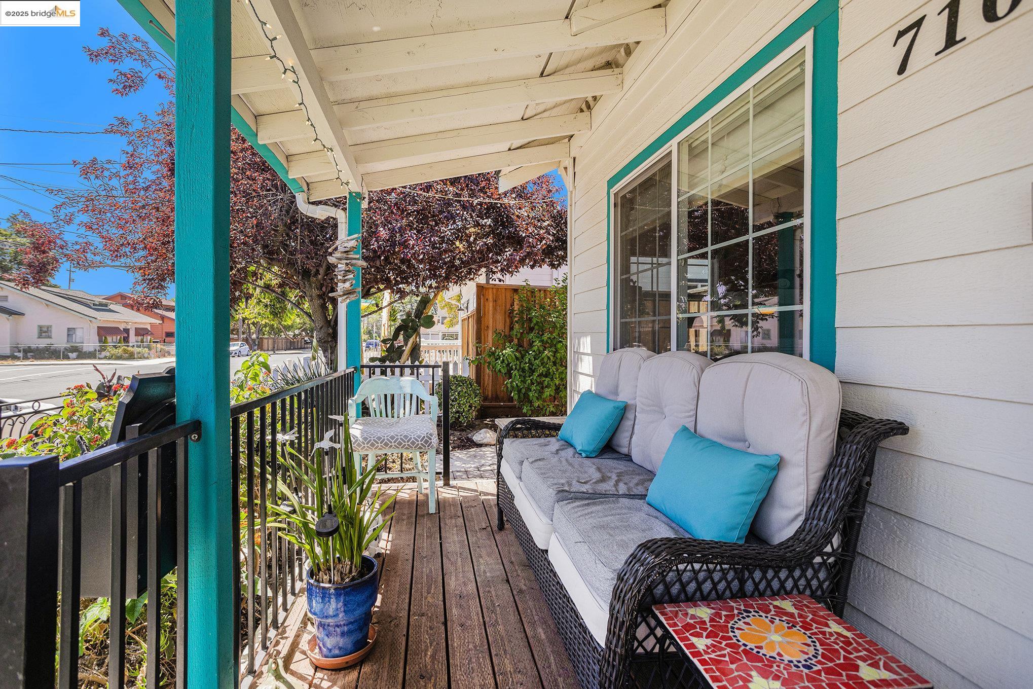 Detail Gallery Image 9 of 30 For 710 D St, Antioch,  CA 94509 - 3 Beds | 2 Baths