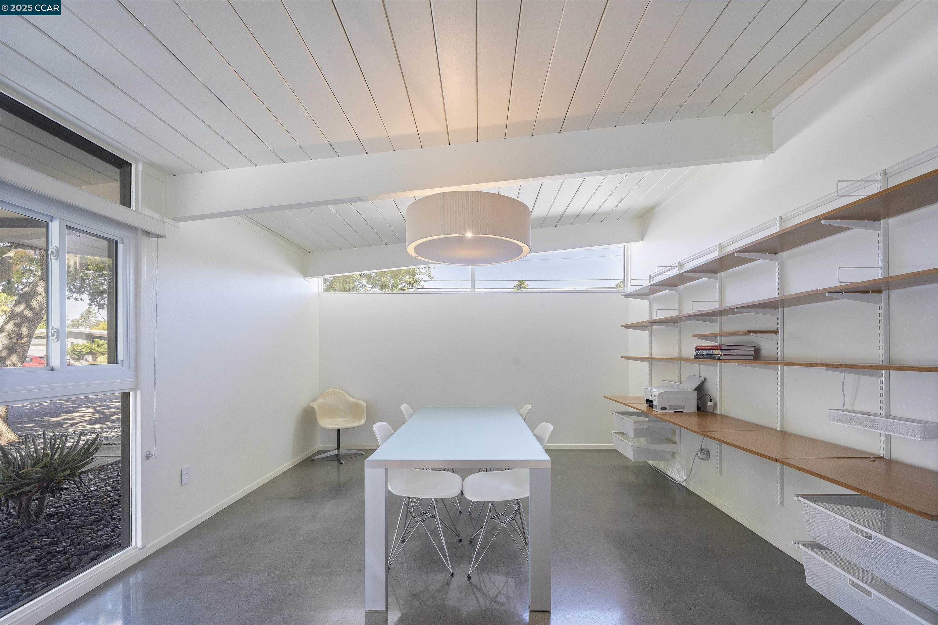 Detail Gallery Image 15 of 45 For 231 Los Cerros Ave, Walnut Creek,  CA 94598 - 3 Beds | 2 Baths