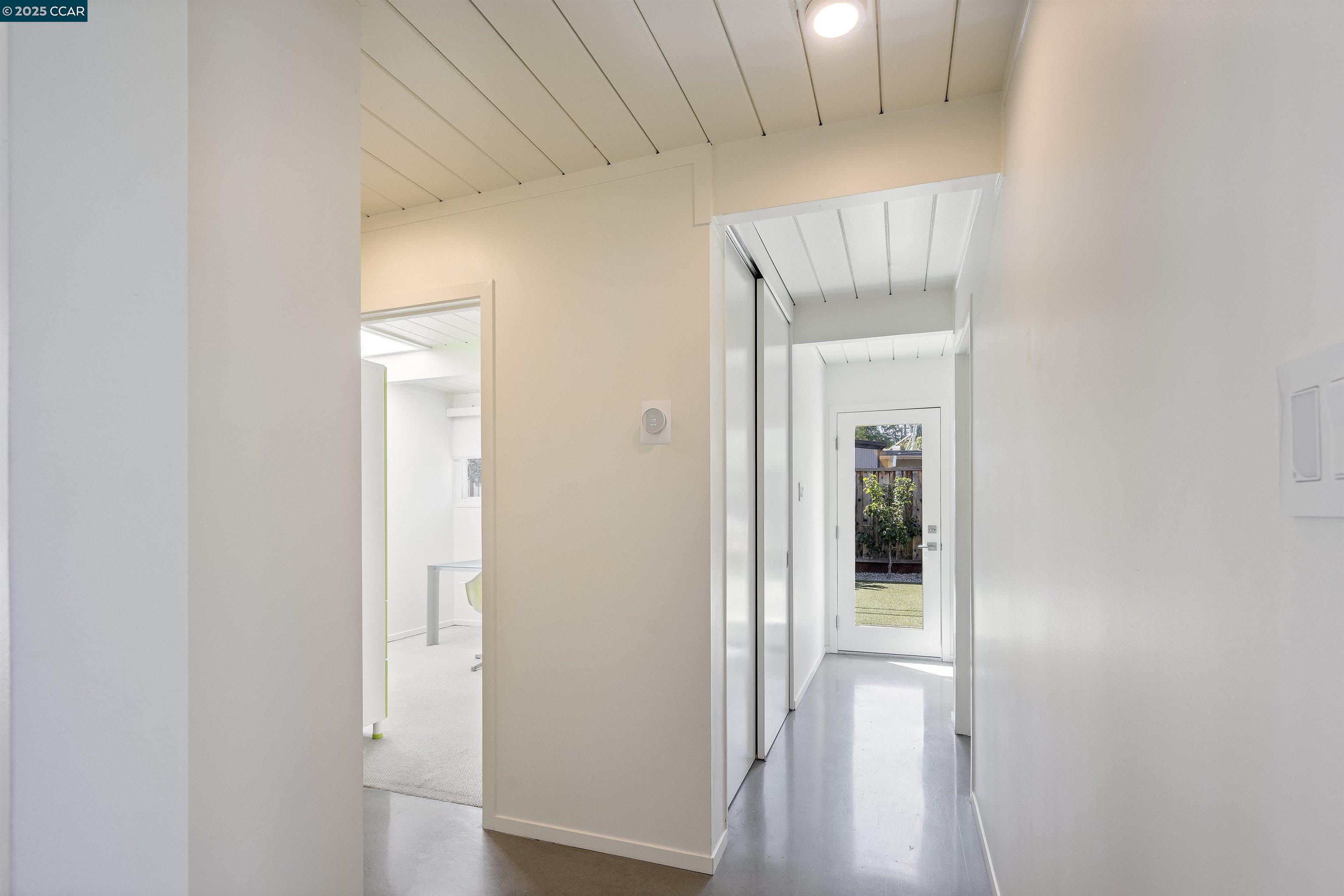 Detail Gallery Image 17 of 45 For 231 Los Cerros Ave, Walnut Creek,  CA 94598 - 3 Beds | 2 Baths