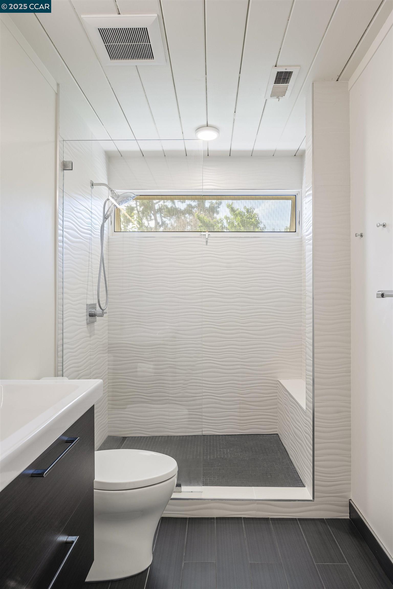 Detail Gallery Image 27 of 45 For 231 Los Cerros Ave, Walnut Creek,  CA 94598 - 3 Beds | 2 Baths