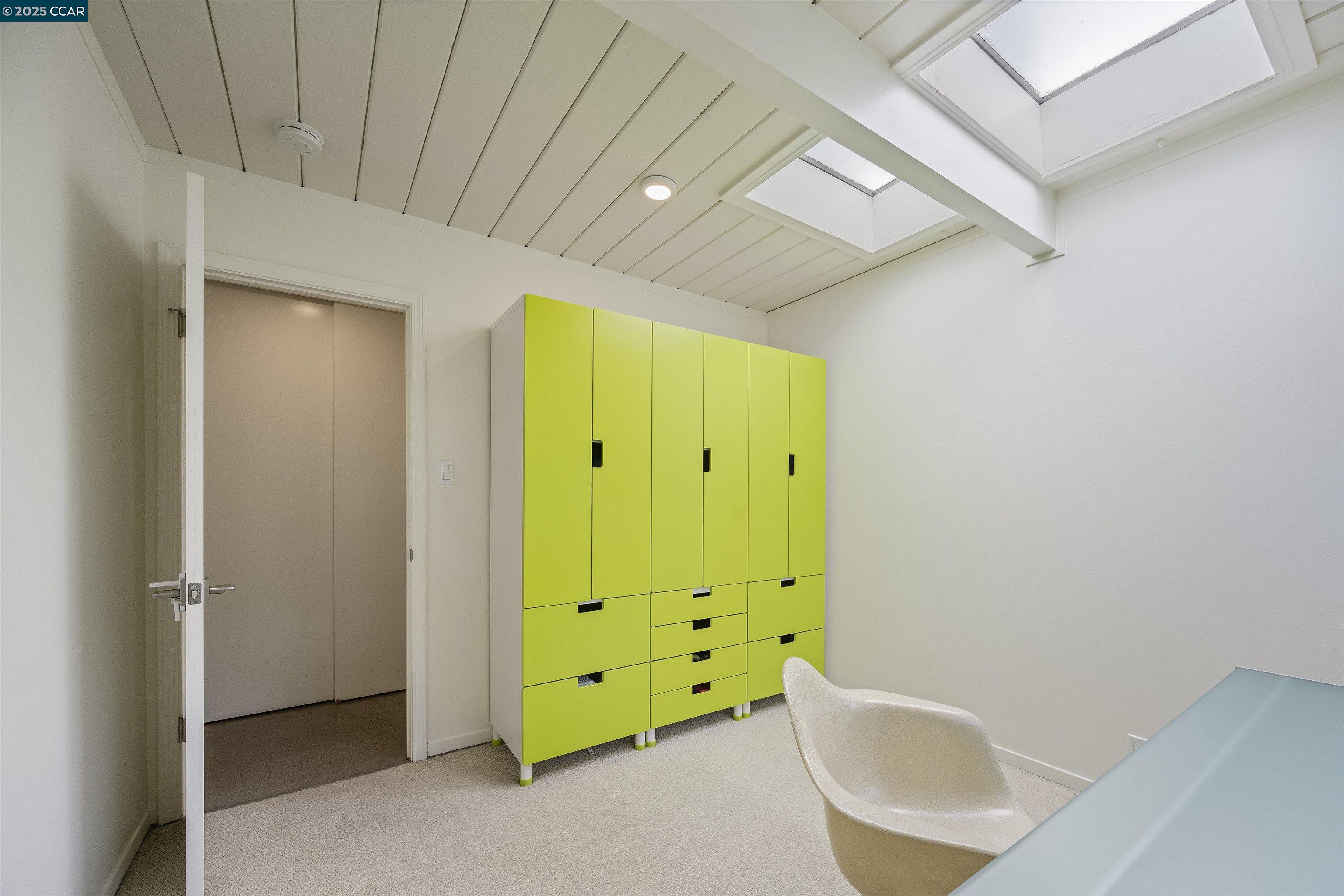 Detail Gallery Image 31 of 45 For 231 Los Cerros Ave, Walnut Creek,  CA 94598 - 3 Beds | 2 Baths