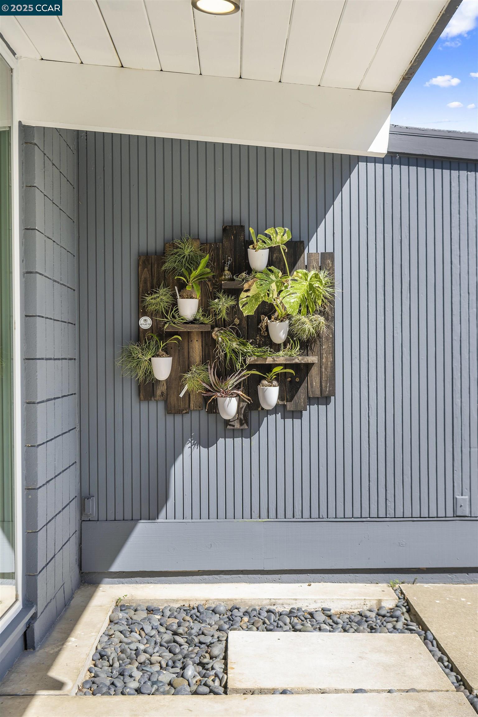 Detail Gallery Image 35 of 45 For 231 Los Cerros Ave, Walnut Creek,  CA 94598 - 3 Beds | 2 Baths