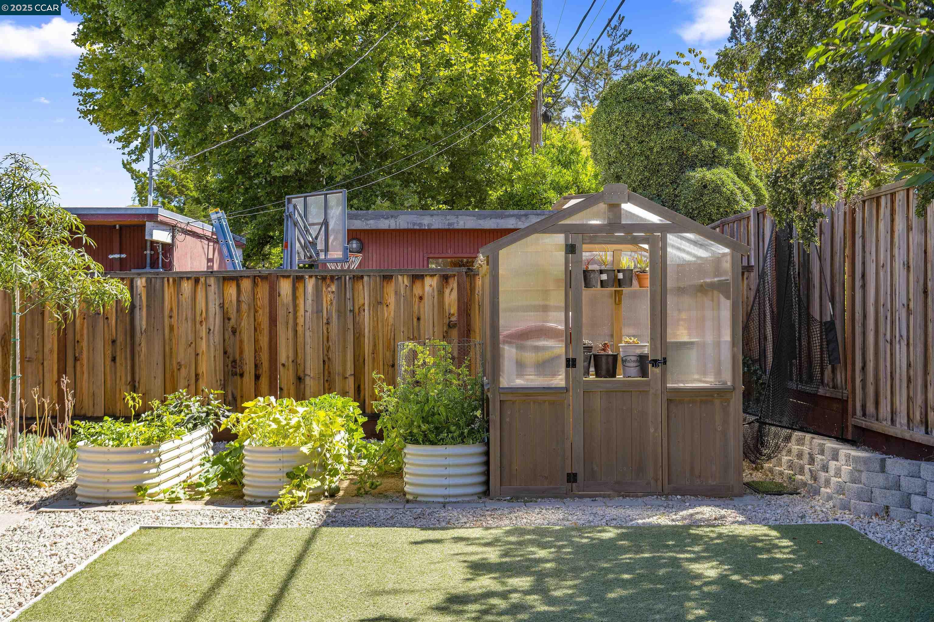 Detail Gallery Image 36 of 45 For 231 Los Cerros Ave, Walnut Creek,  CA 94598 - 3 Beds | 2 Baths