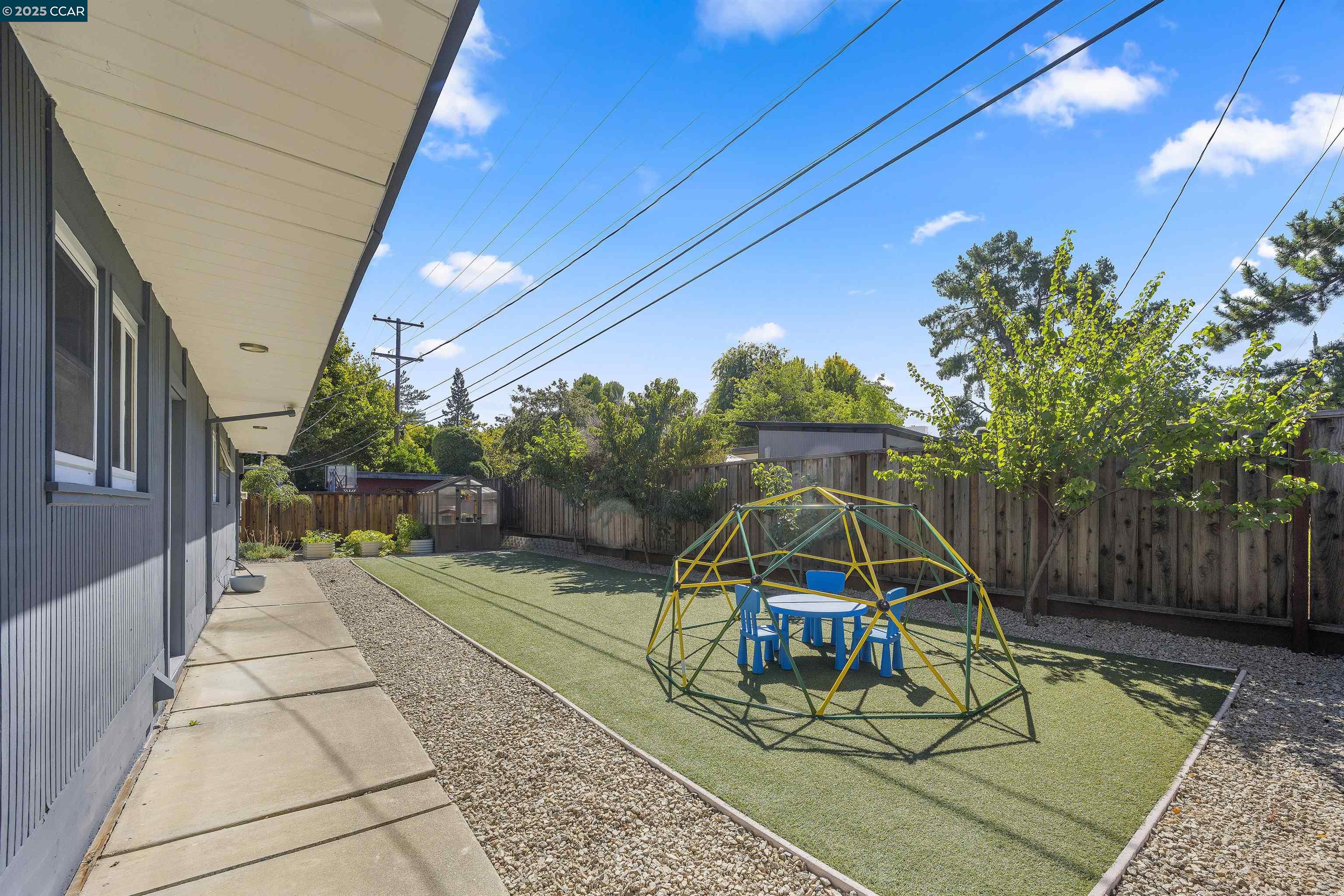 Detail Gallery Image 41 of 45 For 231 Los Cerros Ave, Walnut Creek,  CA 94598 - 3 Beds | 2 Baths
