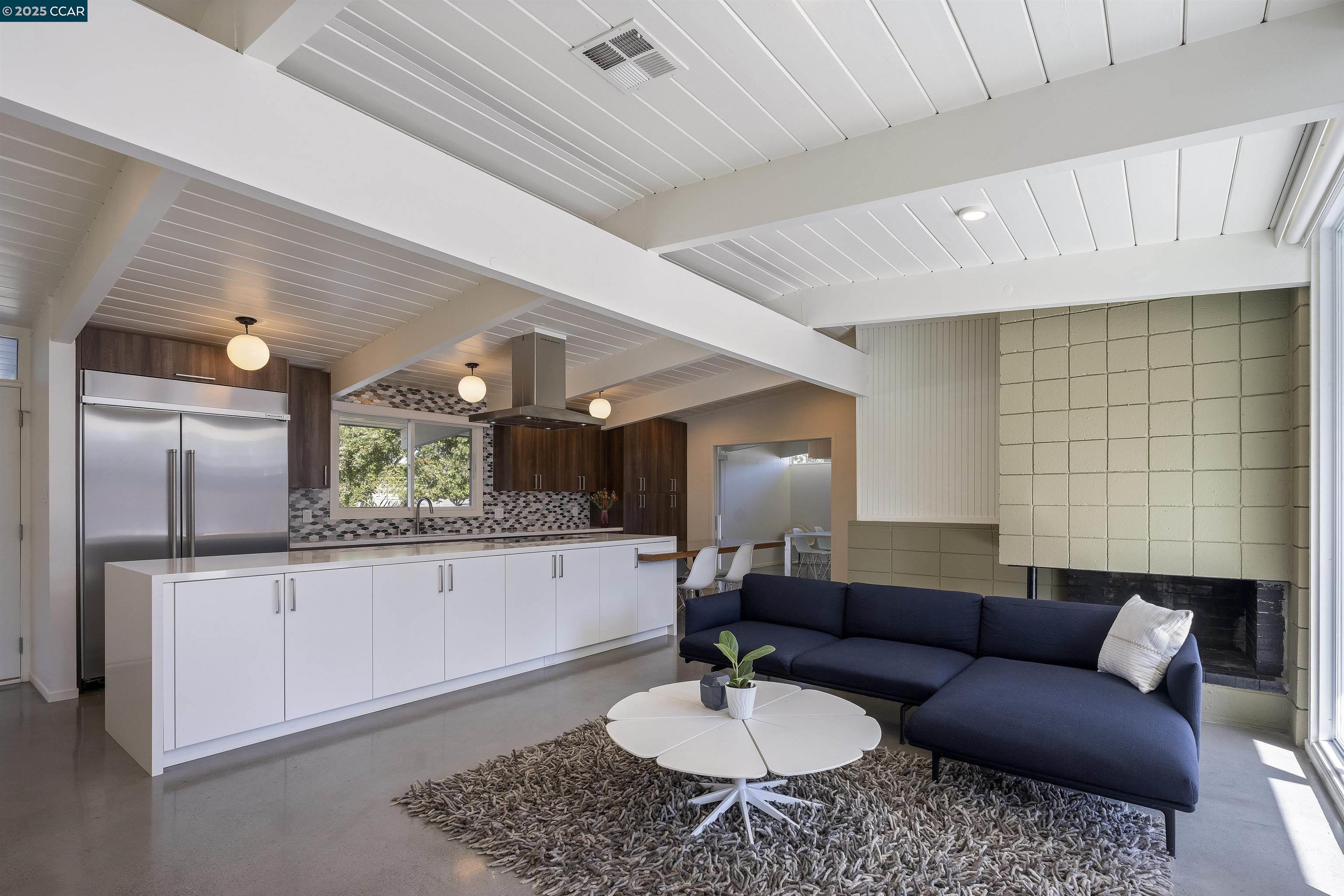 Detail Gallery Image 7 of 45 For 231 Los Cerros Ave, Walnut Creek,  CA 94598 - 3 Beds | 2 Baths