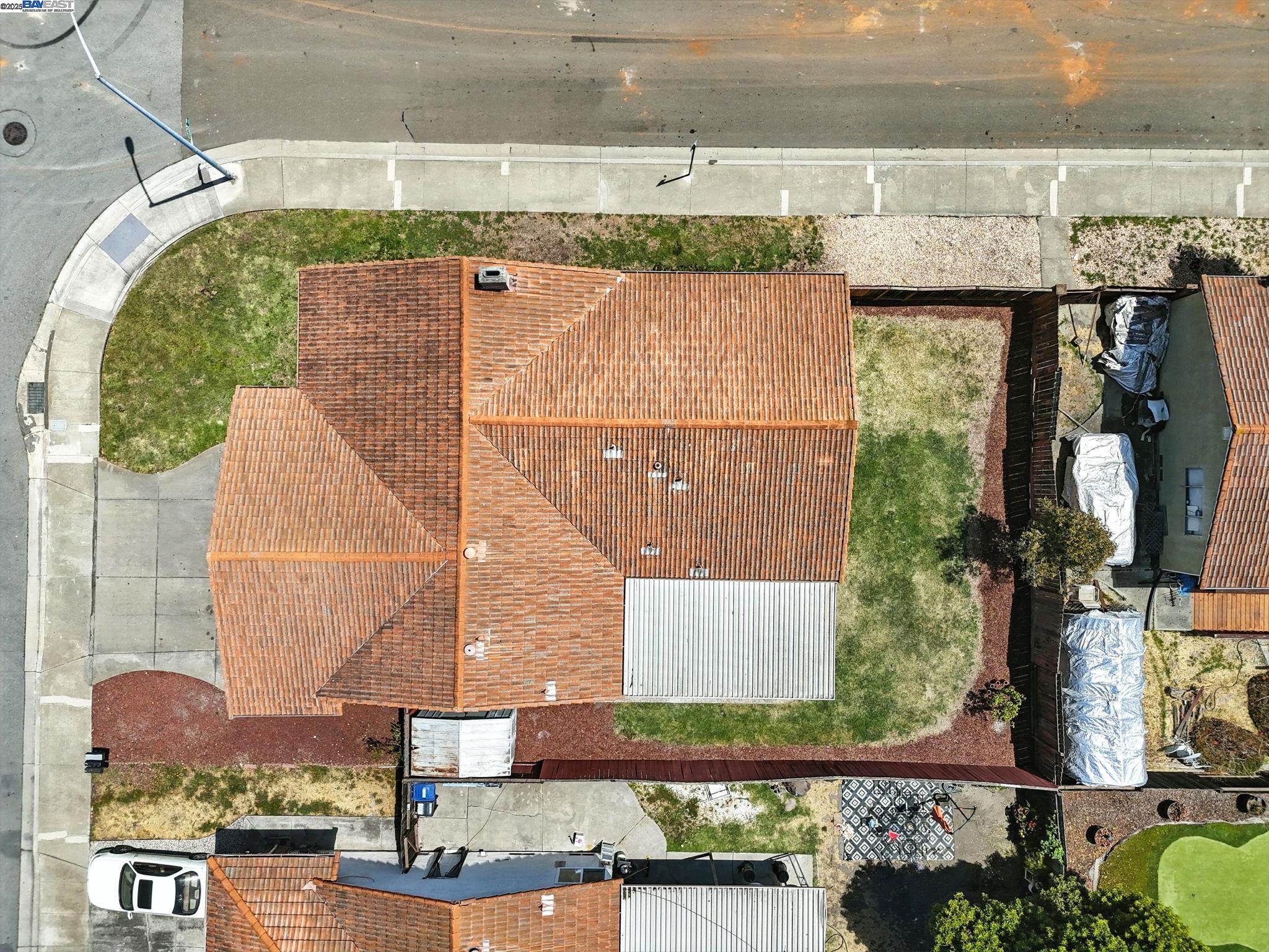 Detail Gallery Image 23 of 27 For 2510 Kirkwood Dr, Hayward,  CA 94545 - 4 Beds | 2 Baths