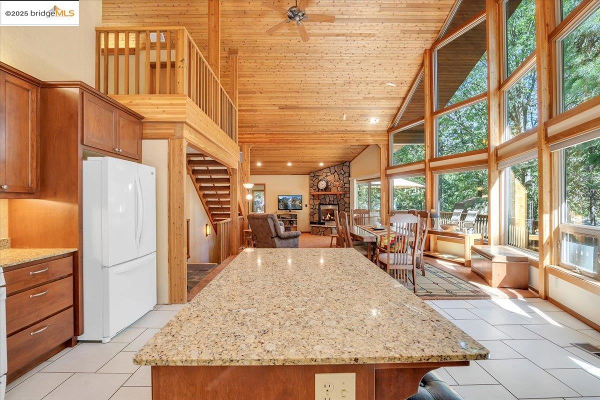 Detail Gallery Image 17 of 50 For 17061 Broken Pine Rd, Sonora,  CA 95370 - 3 Beds | 3 Baths