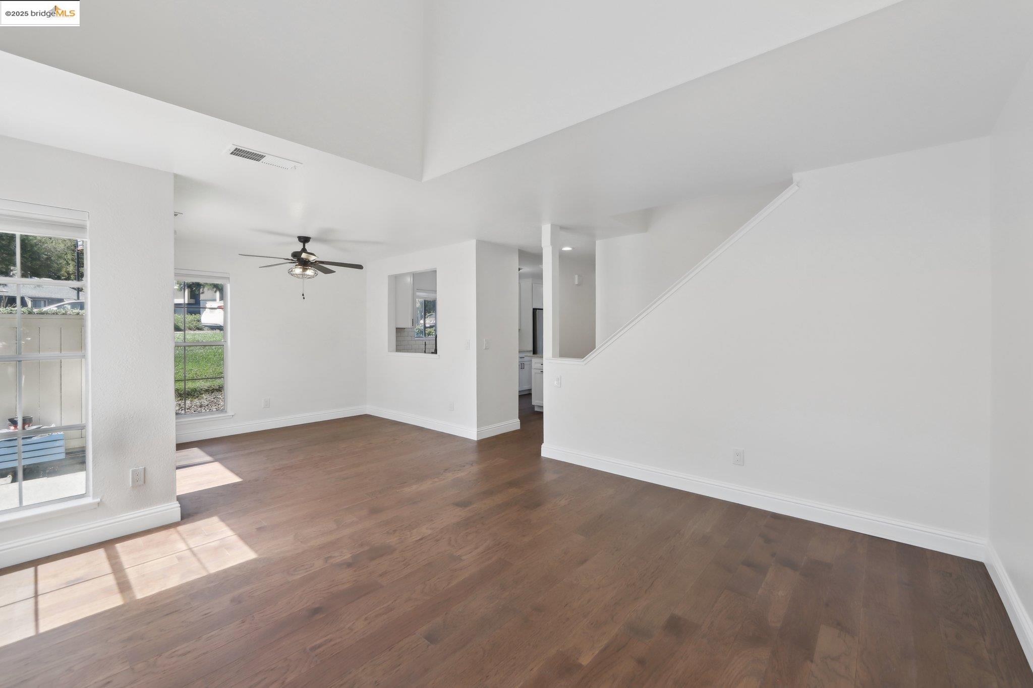 Photo #6: 41107127 Listing 
