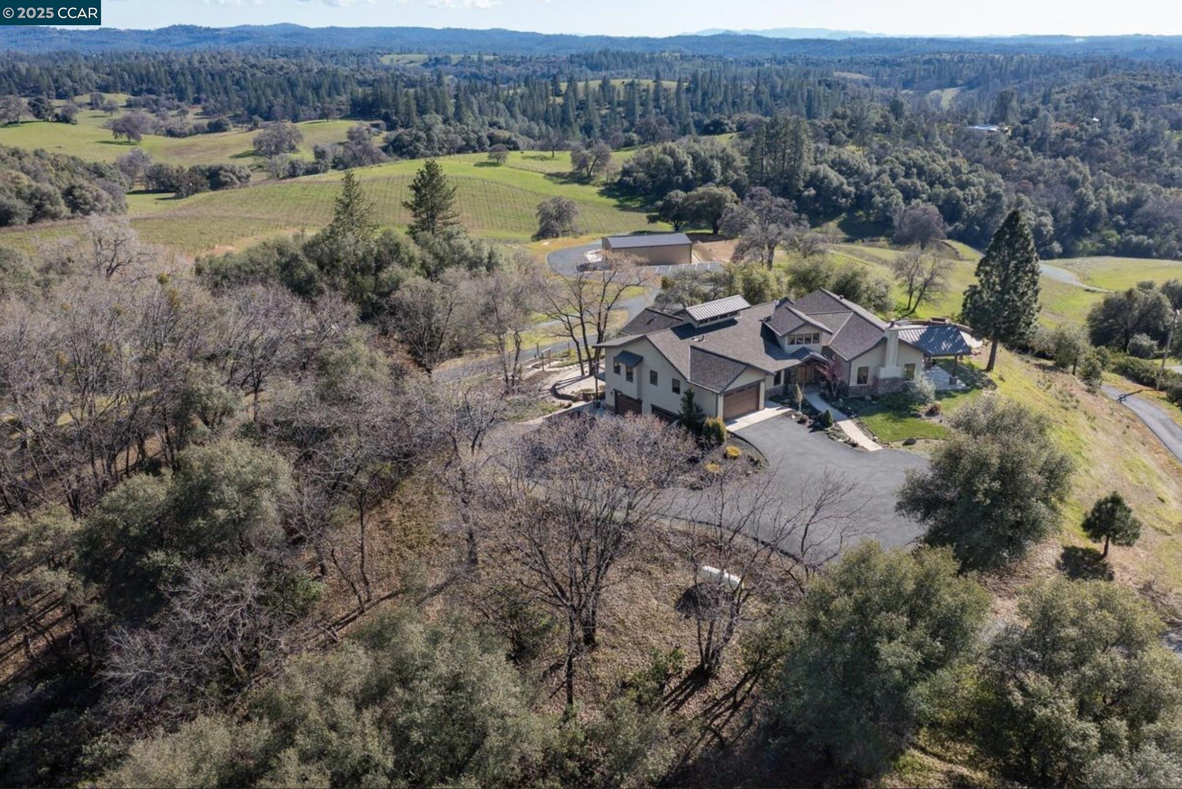 Detail Gallery Image 3 of 28 For 15000 Tyler Road, Fiddletown,  CA 95629 - 3 Beds | 3/1 Baths