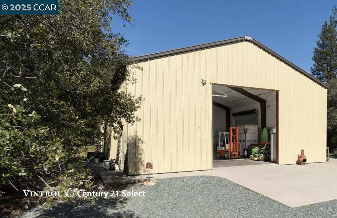 Detail Gallery Image 25 of 28 For 15000 Tyler Road, Fiddletown,  CA 95629 - 3 Beds | 3/1 Baths