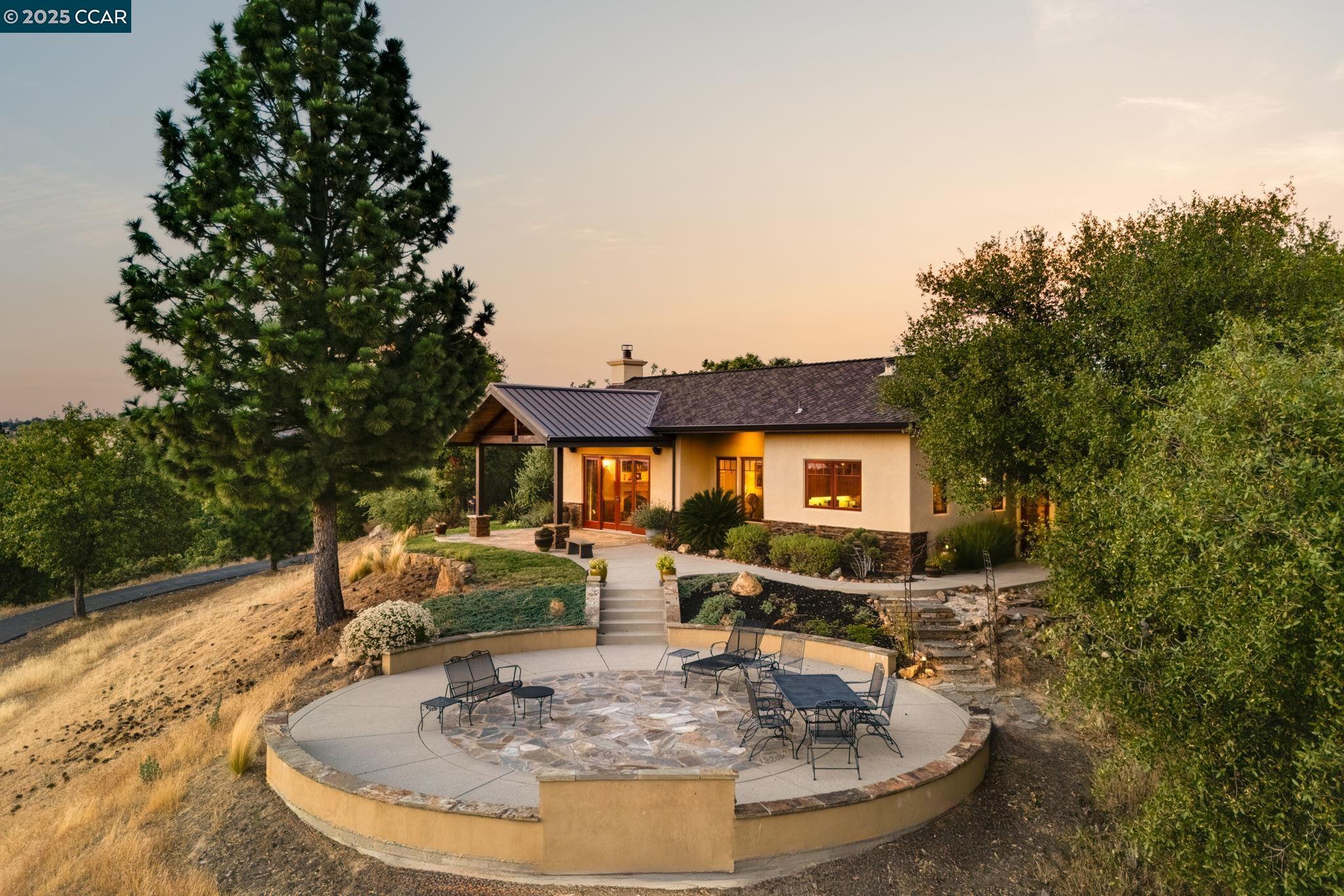 Detail Gallery Image 4 of 60 For 15000 Tyler Road, Fiddletown,  CA 95629 - 3 Beds | 3/1 Baths
