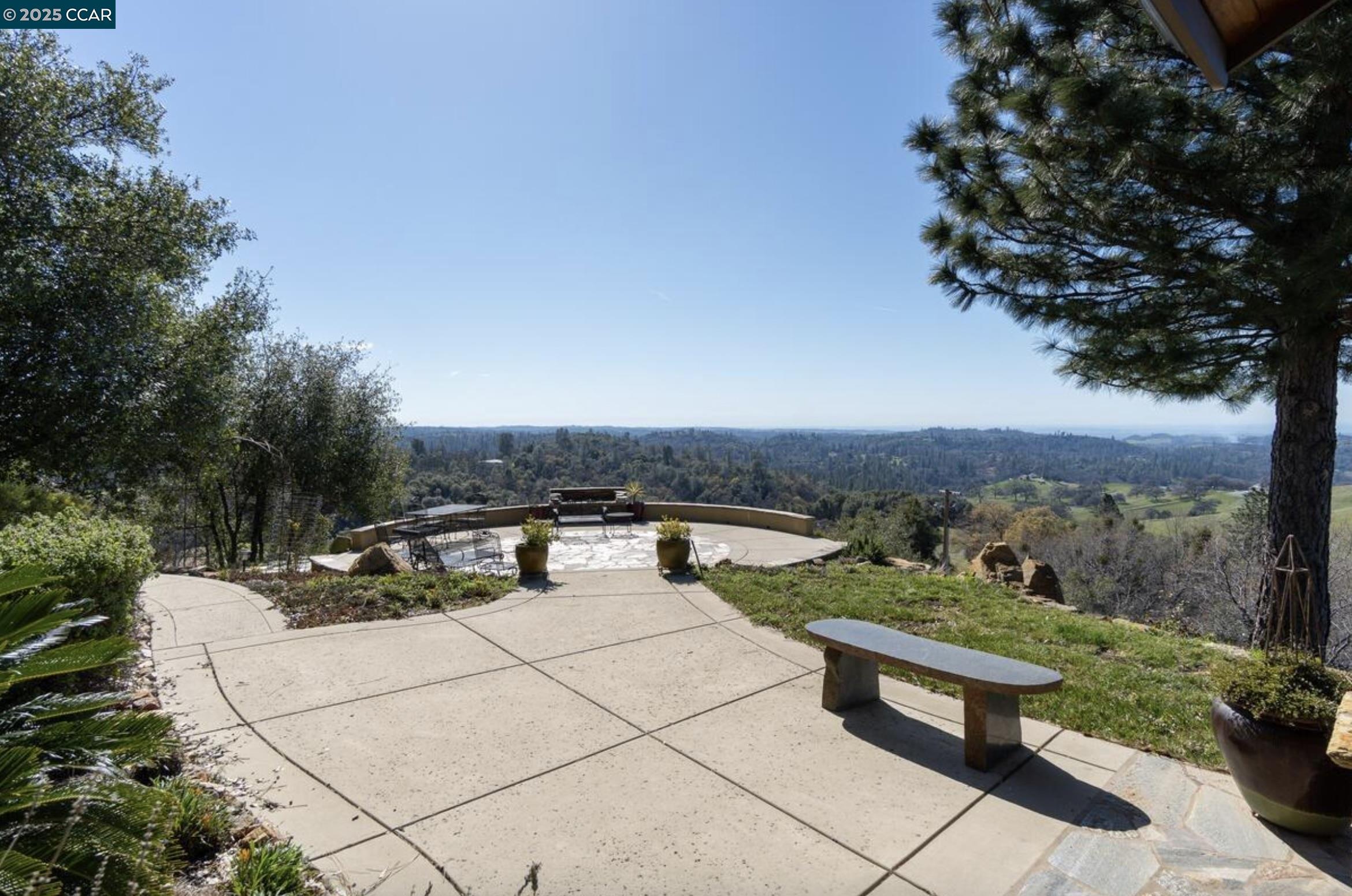 Detail Gallery Image 6 of 28 For 15000 Tyler Road, Fiddletown,  CA 95629 - 3 Beds | 3/1 Baths