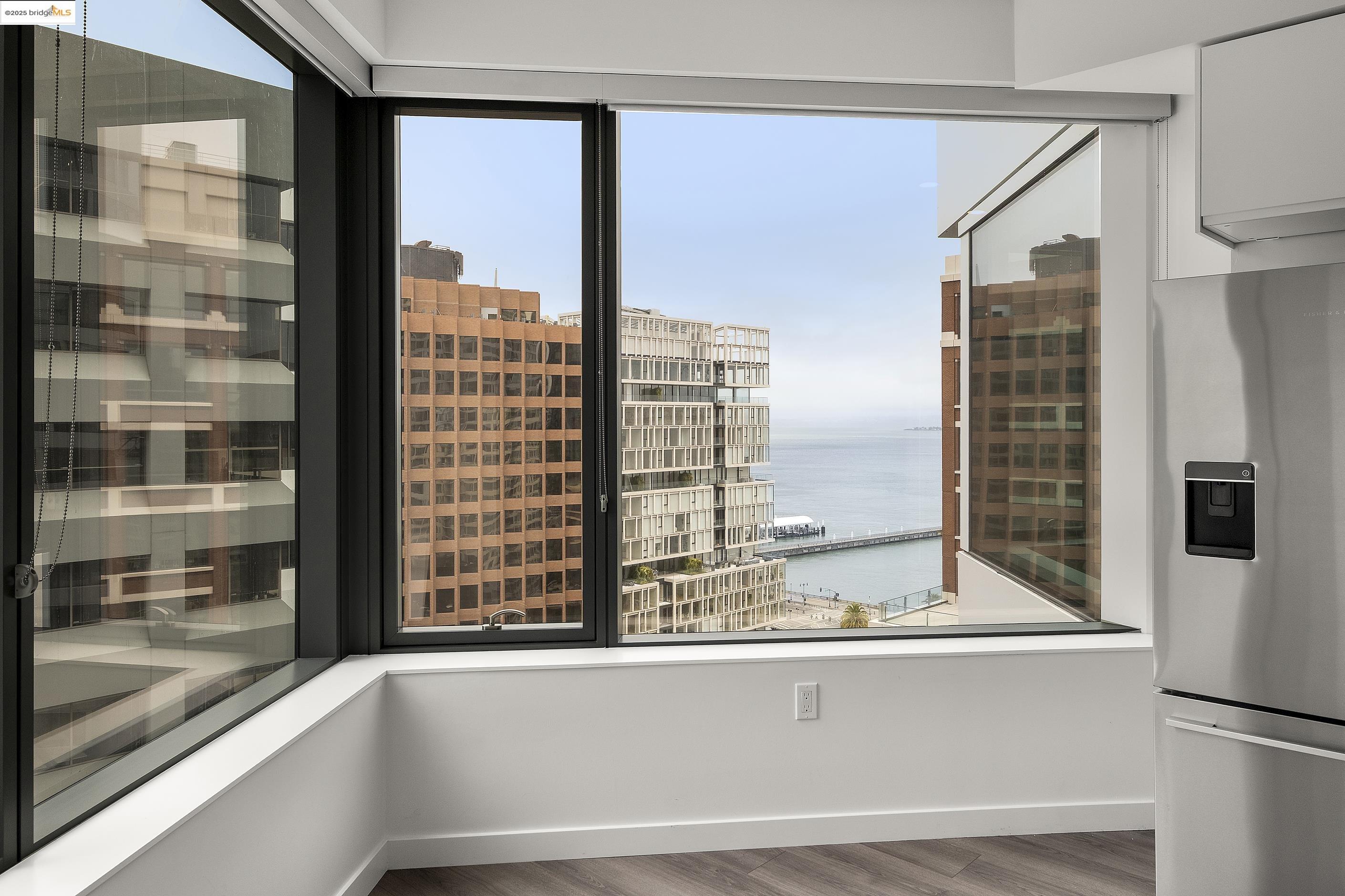 Detail Gallery Image 11 of 33 For 280 Spear St. 20h,  San Francisco,  CA 94105 - 1 Beds | 1 Baths