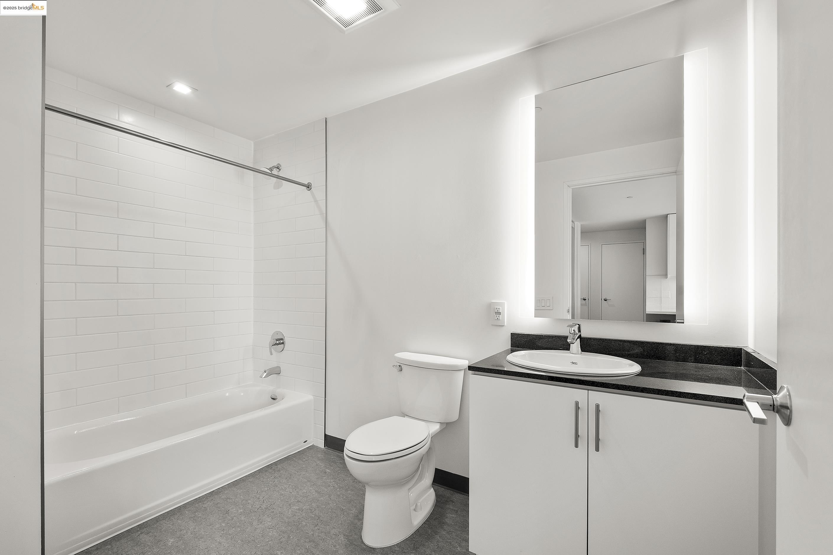 Detail Gallery Image 17 of 33 For 280 Spear St. 20h,  San Francisco,  CA 94105 - 1 Beds | 1 Baths