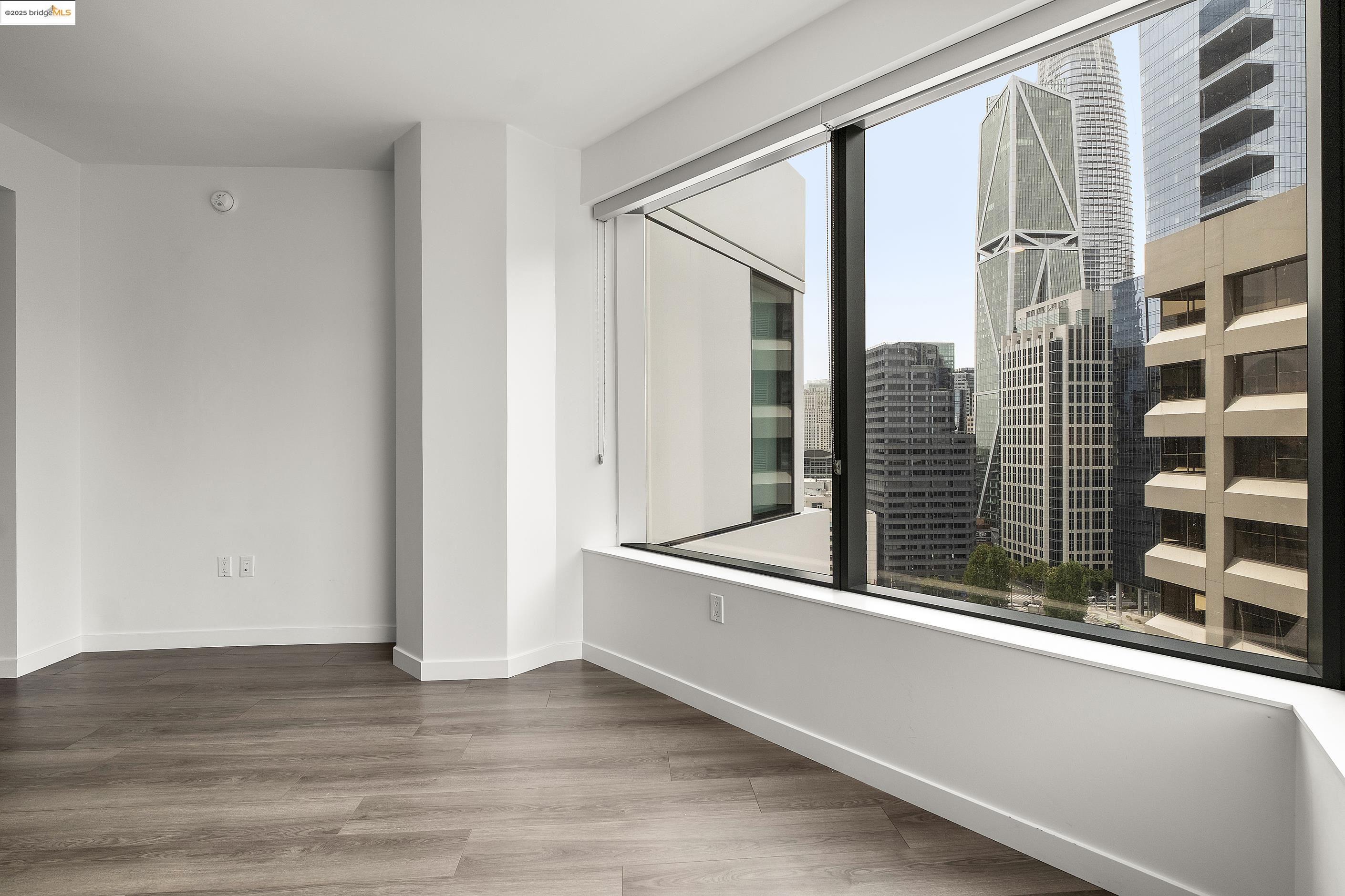 Detail Gallery Image 8 of 33 For 280 Spear St. 20h,  San Francisco,  CA 94105 - 1 Beds | 1 Baths