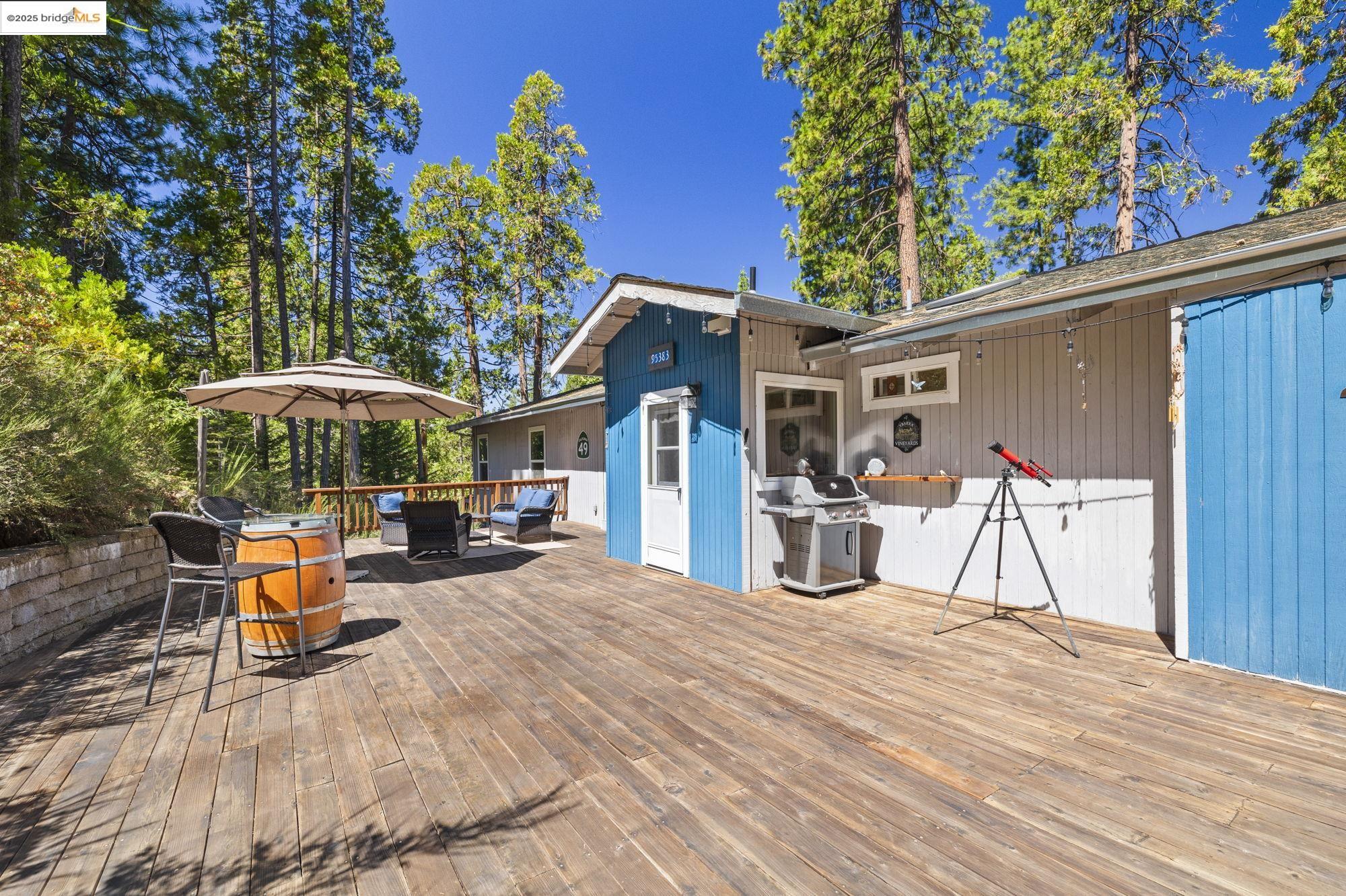 Detail Gallery Image 4 of 37 For 22699 Tamarack Dr, Twain Harte,  CA 95383 - 3 Beds | 2 Baths