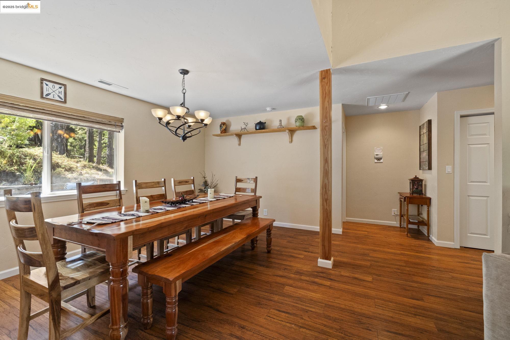 Detail Gallery Image 10 of 37 For 22699 Tamarack Dr, Twain Harte,  CA 95383 - 3 Beds | 2 Baths
