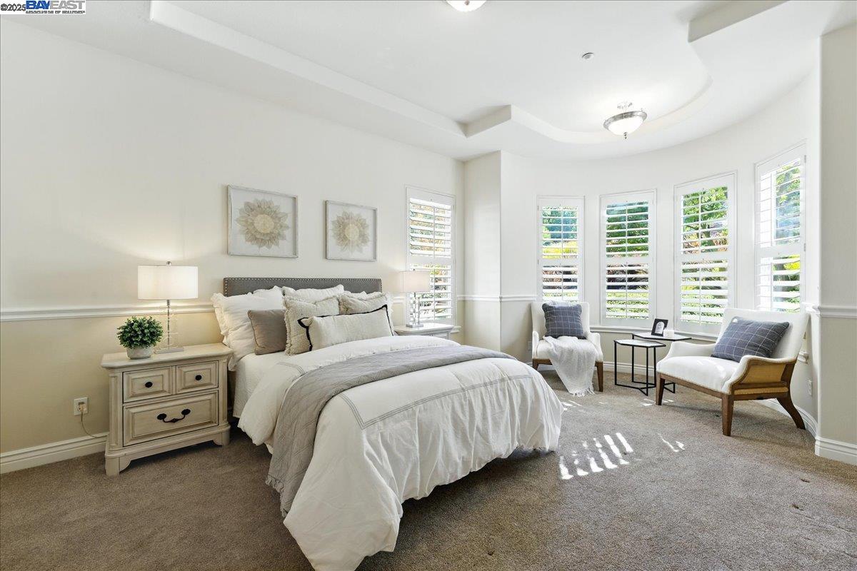 Detail Gallery Image 23 of 60 For 2109 Black Oak Ct, Pleasanton,  CA 94588 - 5 Beds | 5/1 Baths