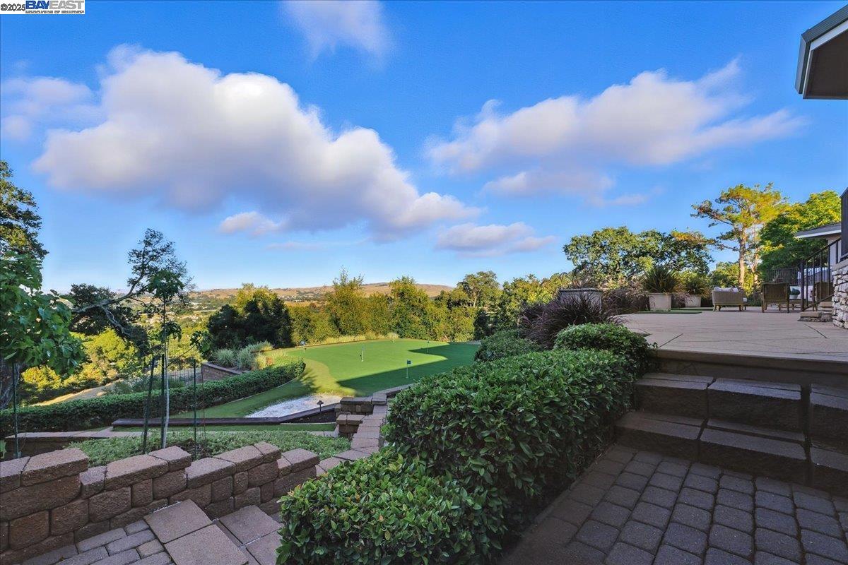 Detail Gallery Image 54 of 60 For 2109 Black Oak Ct, Pleasanton,  CA 94588 - 5 Beds | 5/1 Baths