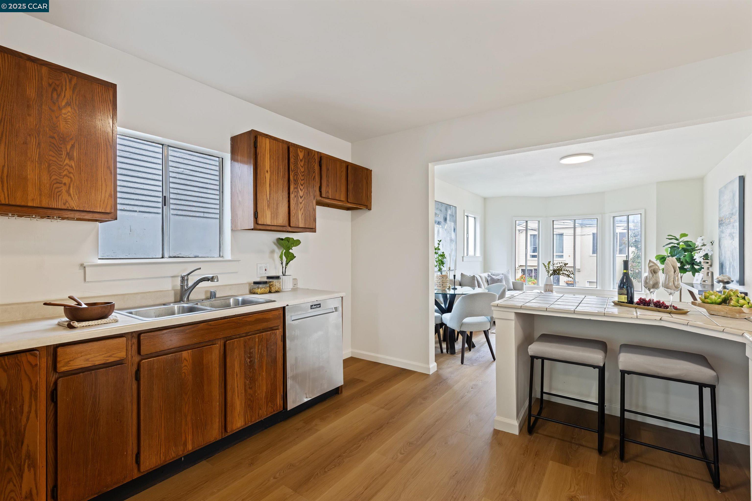 Detail Gallery Image 14 of 43 For 263 Rhine St, Daly City,  CA 94014 - 3 Beds | 2 Baths