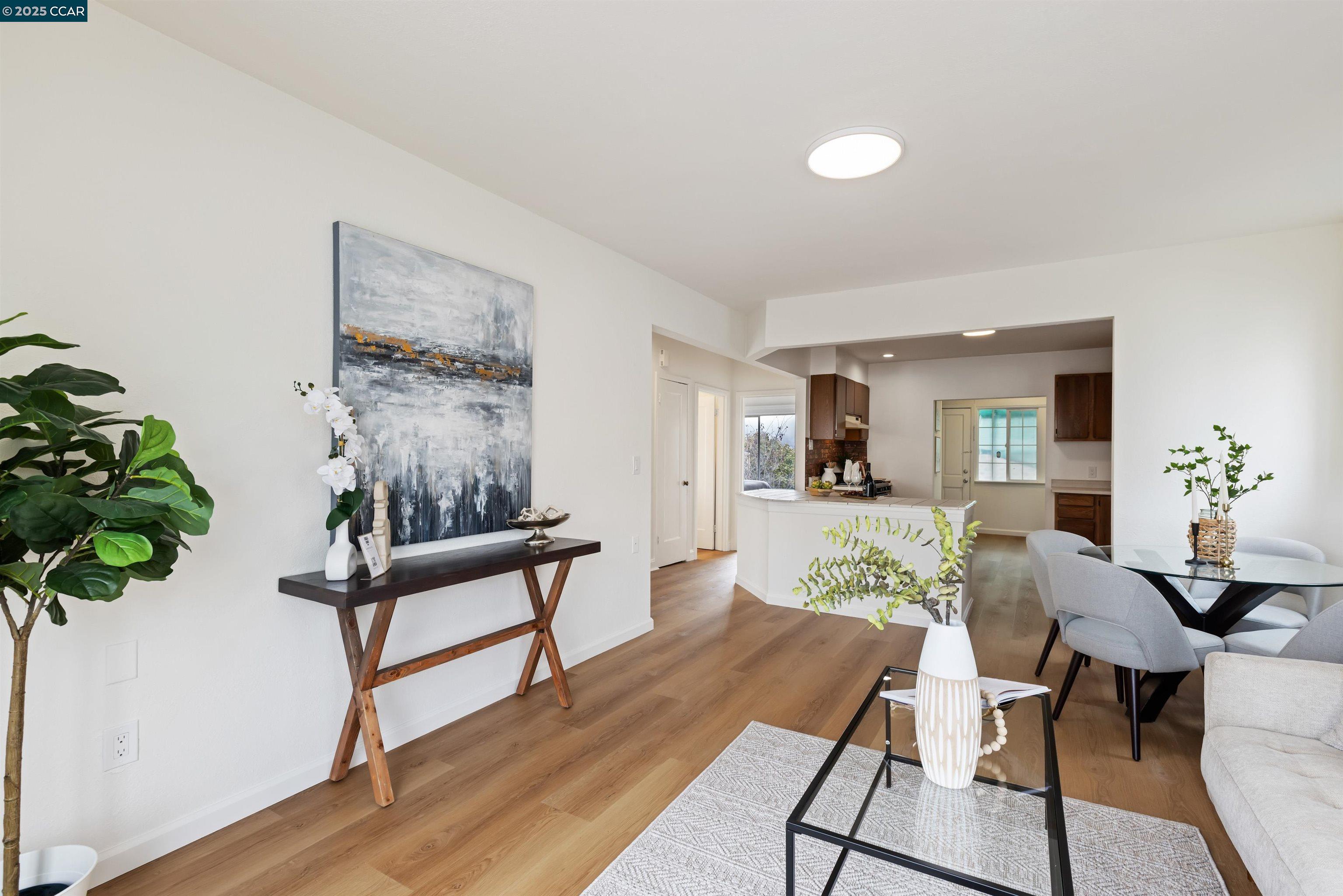 Detail Gallery Image 9 of 43 For 263 Rhine St, Daly City,  CA 94014 - 3 Beds | 2 Baths