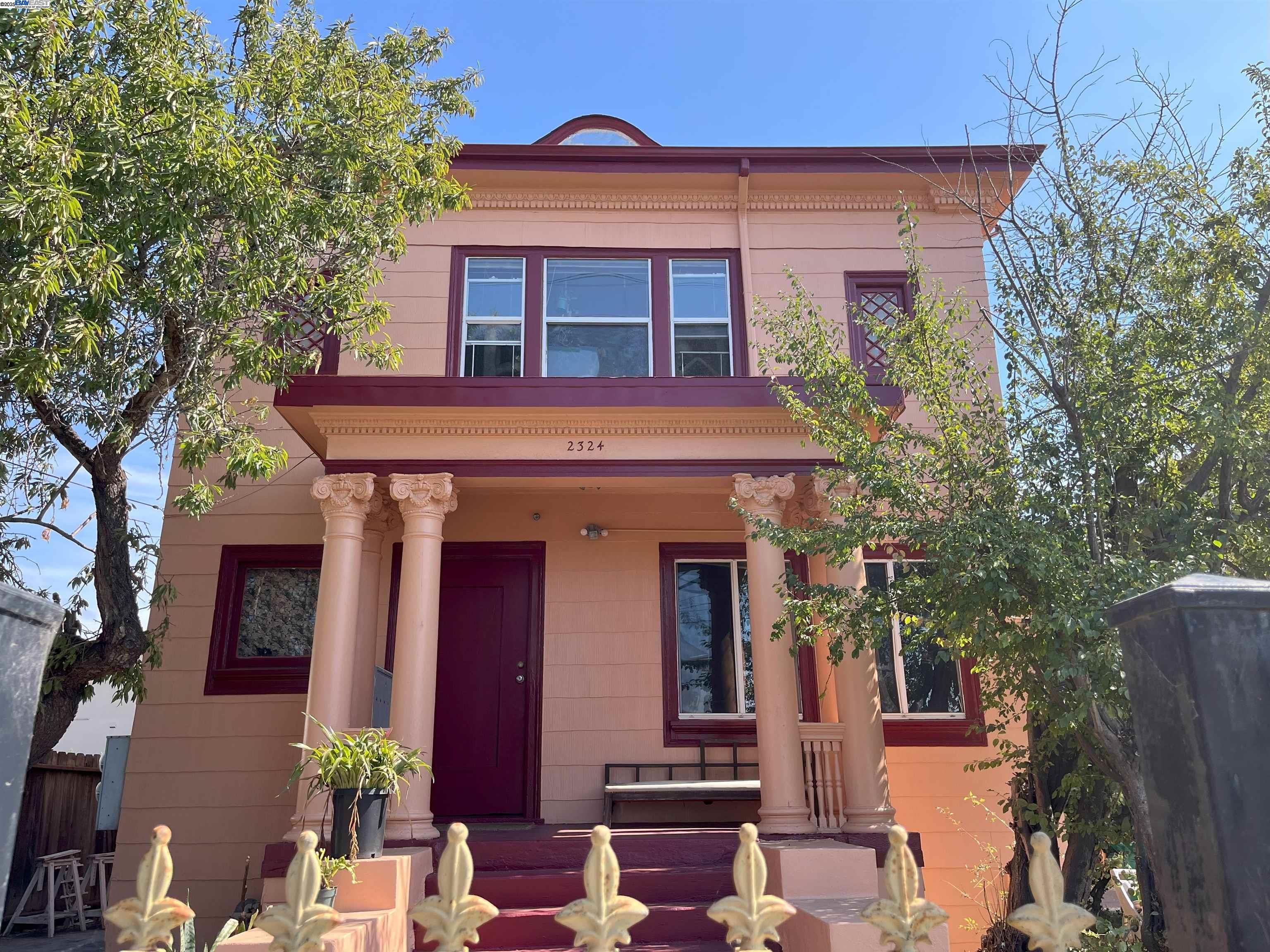 Detail Gallery Image 1 of 28 For 2324 9th Ave, Oakland,  CA 94606 - – Beds | – Baths