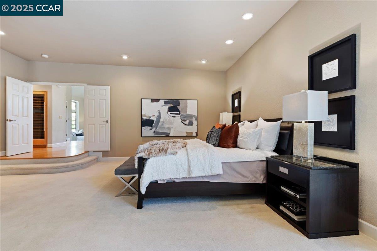 Detail Gallery Image 30 of 60 For 4101 Fox Creek Ct, Danville,  CA 94506-5864 - 5 Beds | 2/1 Baths