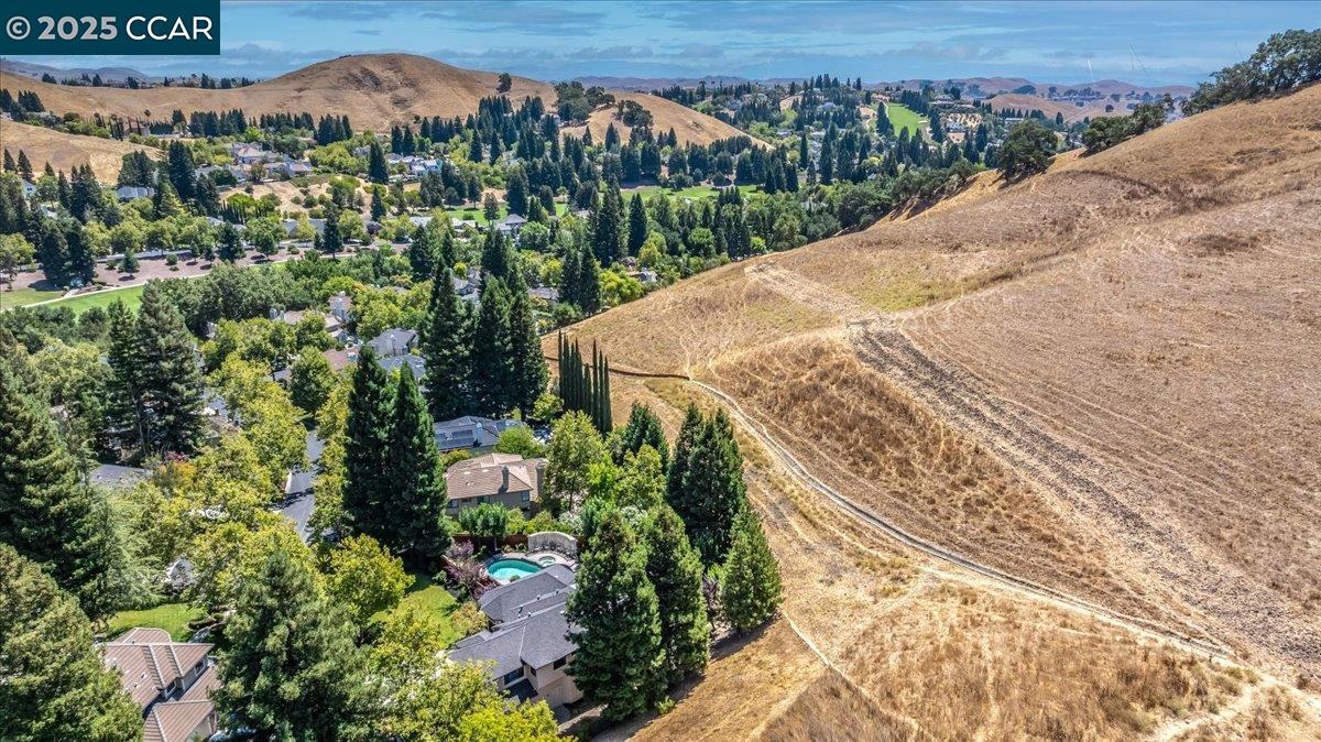 Detail Gallery Image 57 of 60 For 4101 Fox Creek Ct, Danville,  CA 94506-5864 - 5 Beds | 2/1 Baths
