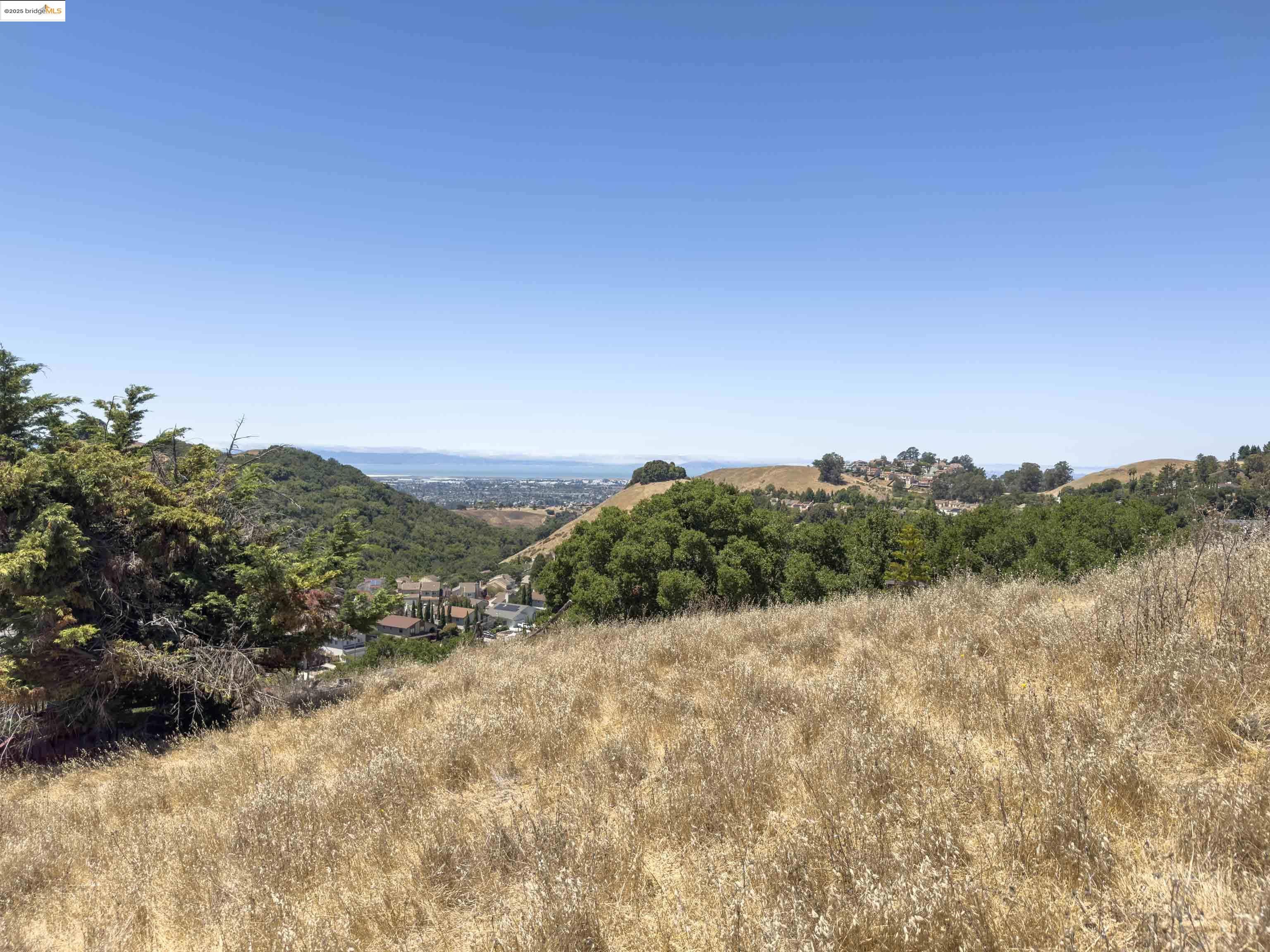 Detail Gallery Image 10 of 22 For 3446 Eureka Ct, Hayward,  CA 94542 - – Beds | – Baths