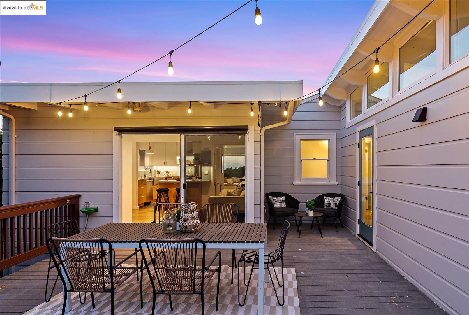 Detail Gallery Image 15 of 37 For 161 Purdue Ave, Kensington,  CA 94708 - 3 Beds | 2 Baths