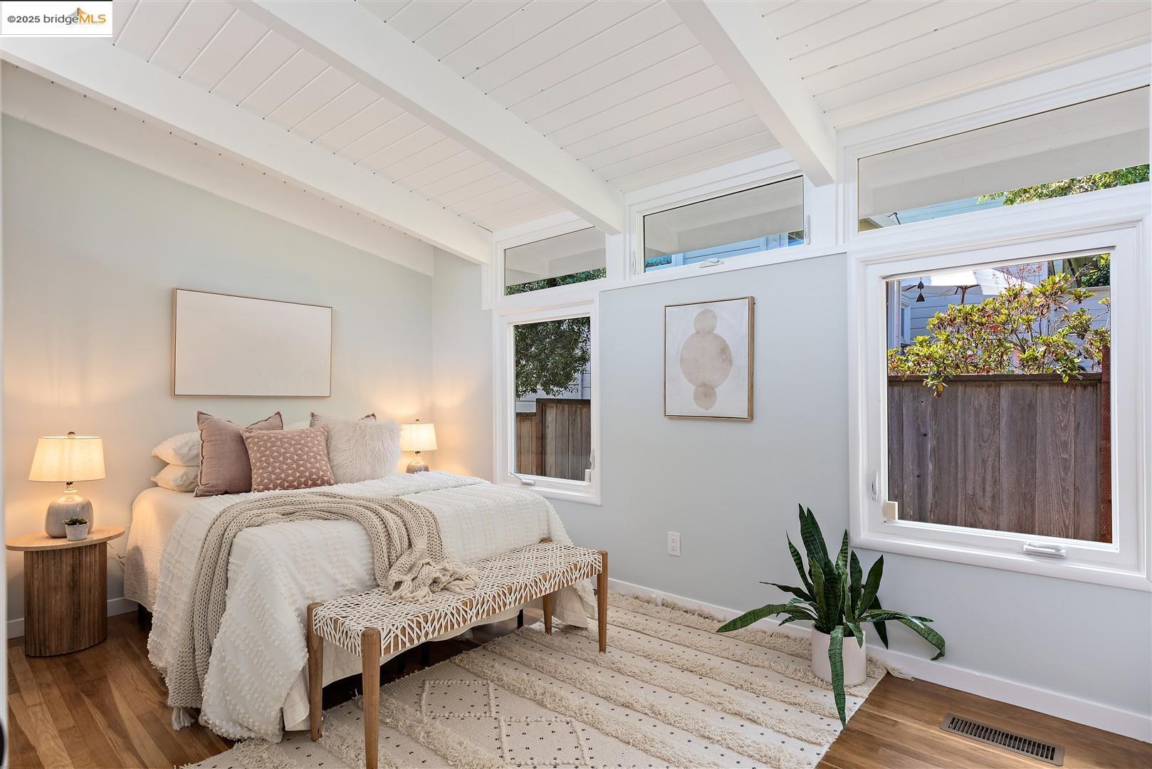 Detail Gallery Image 22 of 37 For 161 Purdue Ave, Kensington,  CA 94708 - 3 Beds | 2 Baths