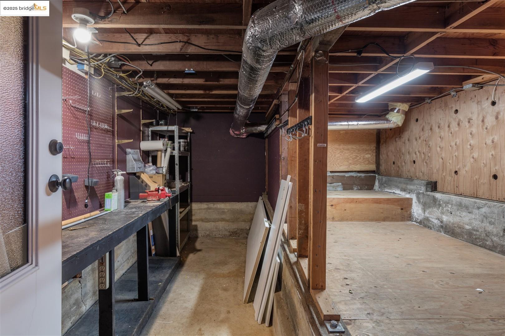 Detail Gallery Image 29 of 37 For 161 Purdue Ave, Kensington,  CA 94708 - 3 Beds | 2 Baths