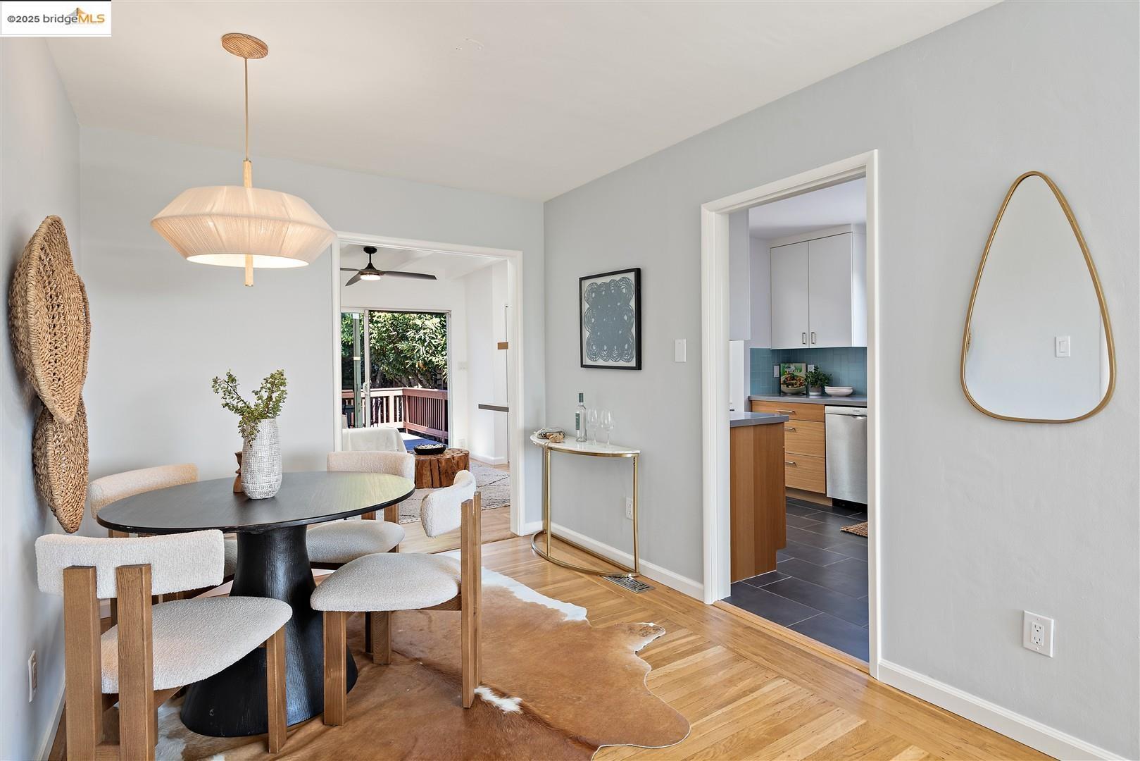 Detail Gallery Image 9 of 37 For 161 Purdue Ave, Kensington,  CA 94708 - 3 Beds | 2 Baths
