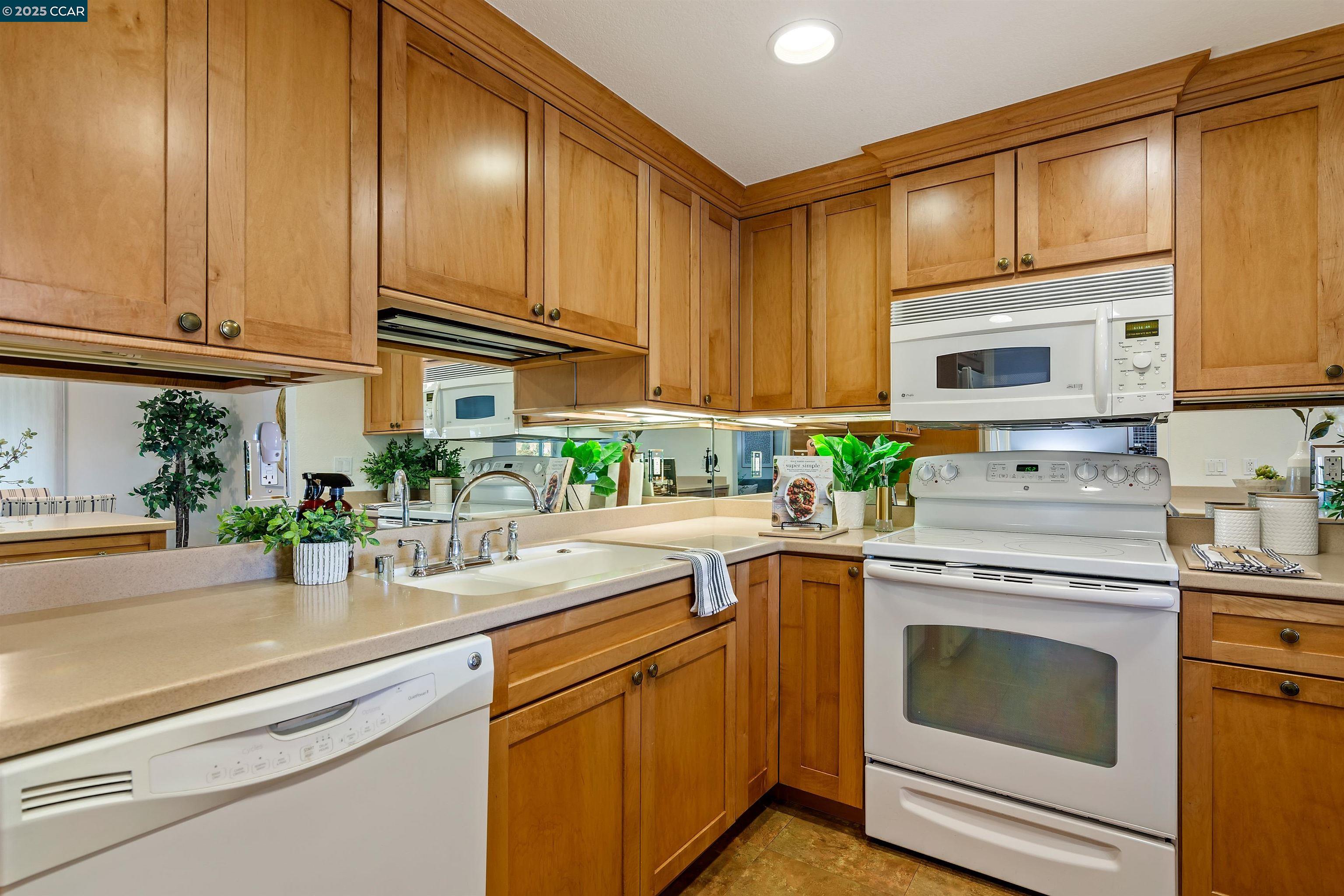 Photo #9: 41107151 Listing: Photo #9