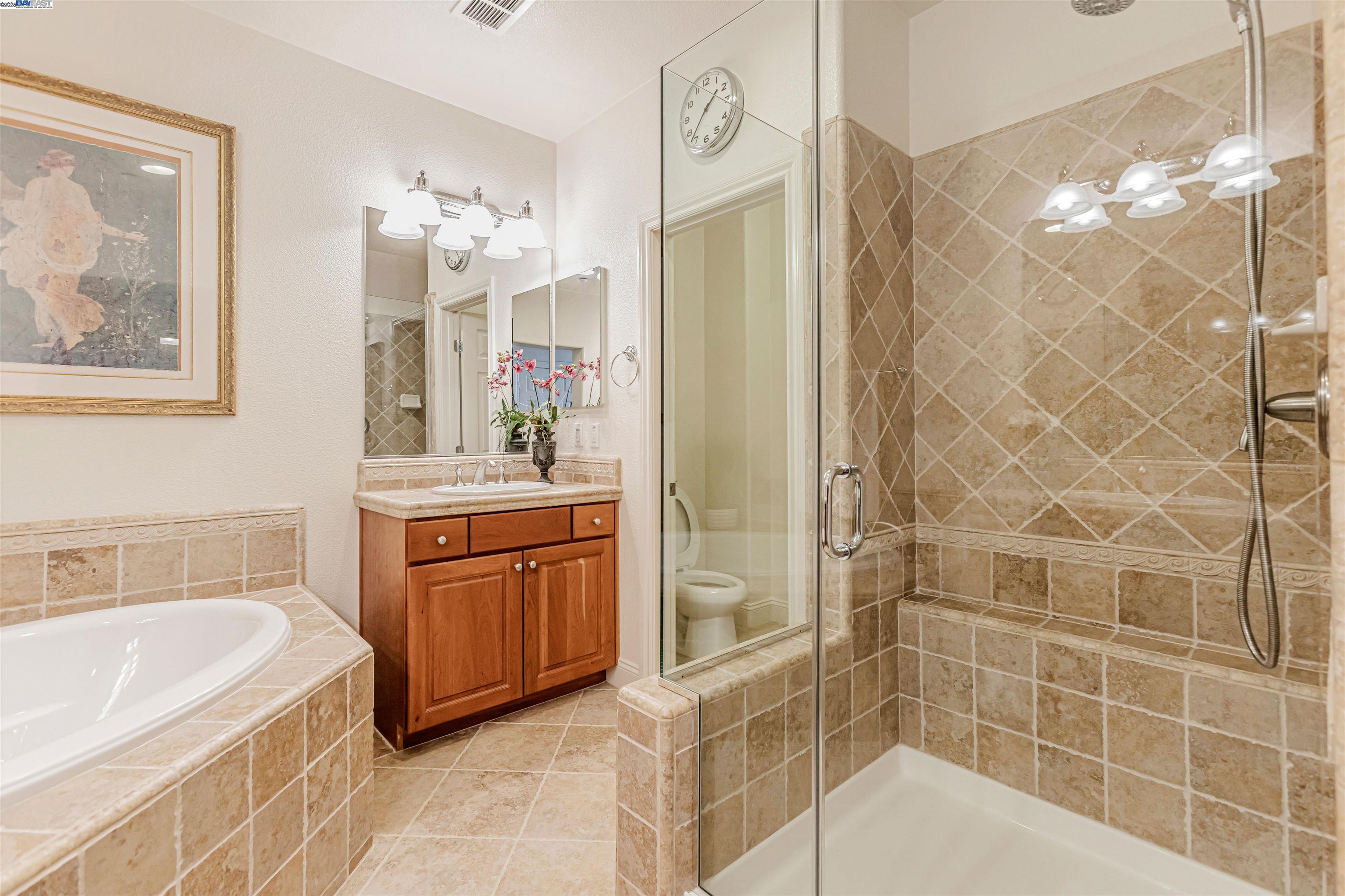 Photo #21: 41107152 Listing: Photo #21