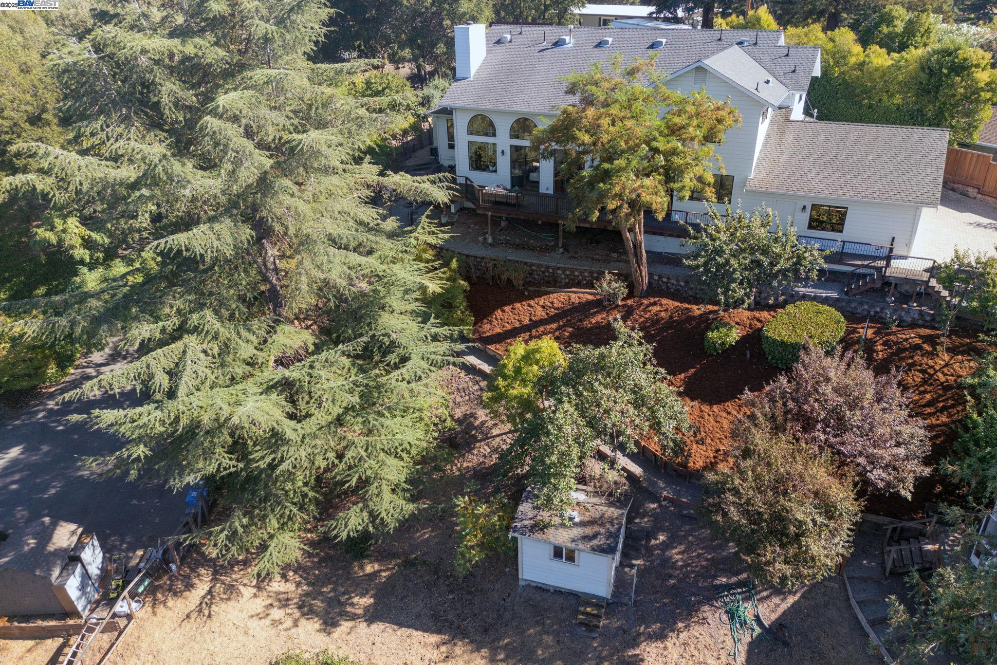 Detail Gallery Image 29 of 33 For 783 Solana Dr, Lafayette,  CA 94549 - 4 Beds | 4/1 Baths
