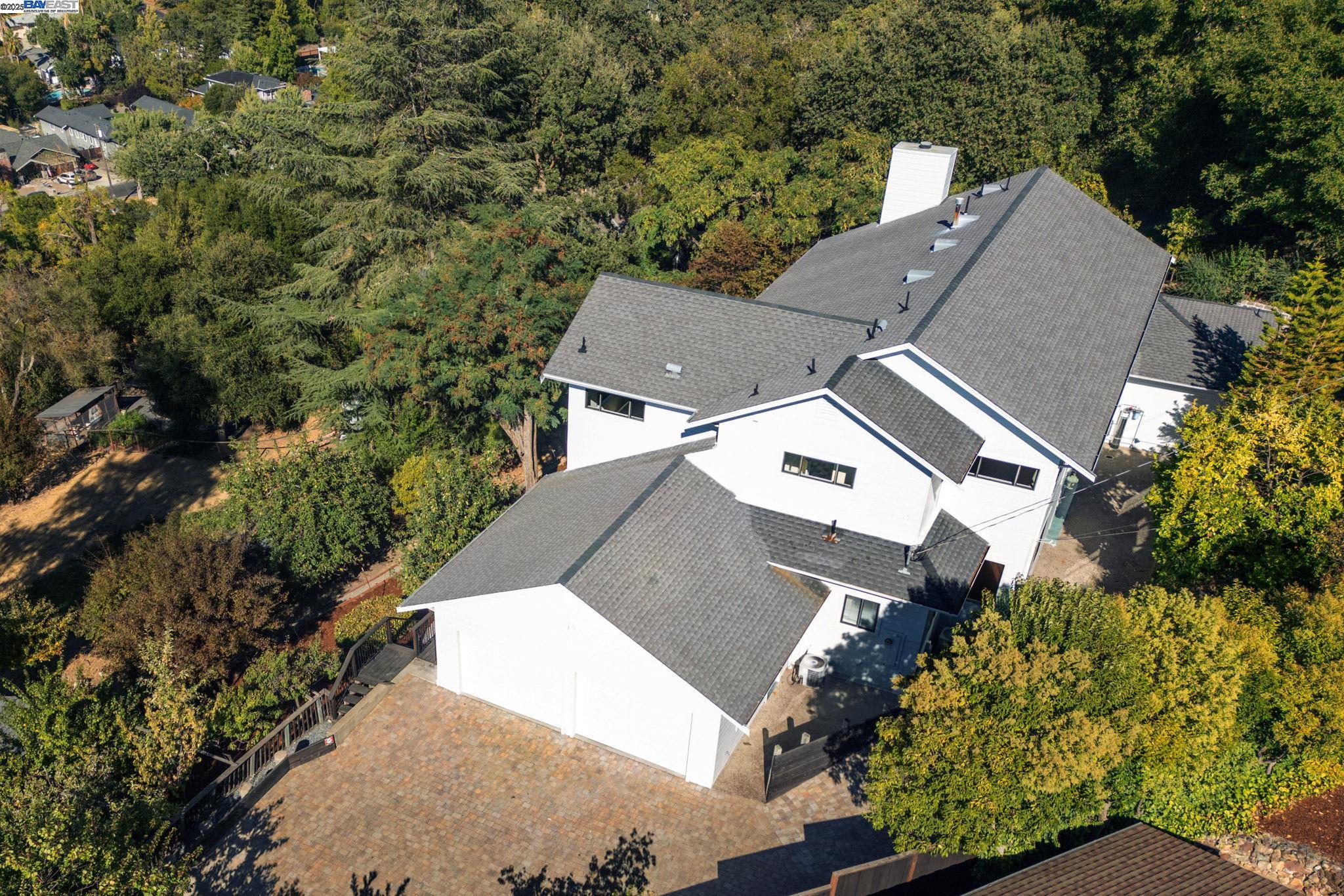 Detail Gallery Image 5 of 33 For 783 Solana Dr, Lafayette,  CA 94549 - 4 Beds | 4/1 Baths