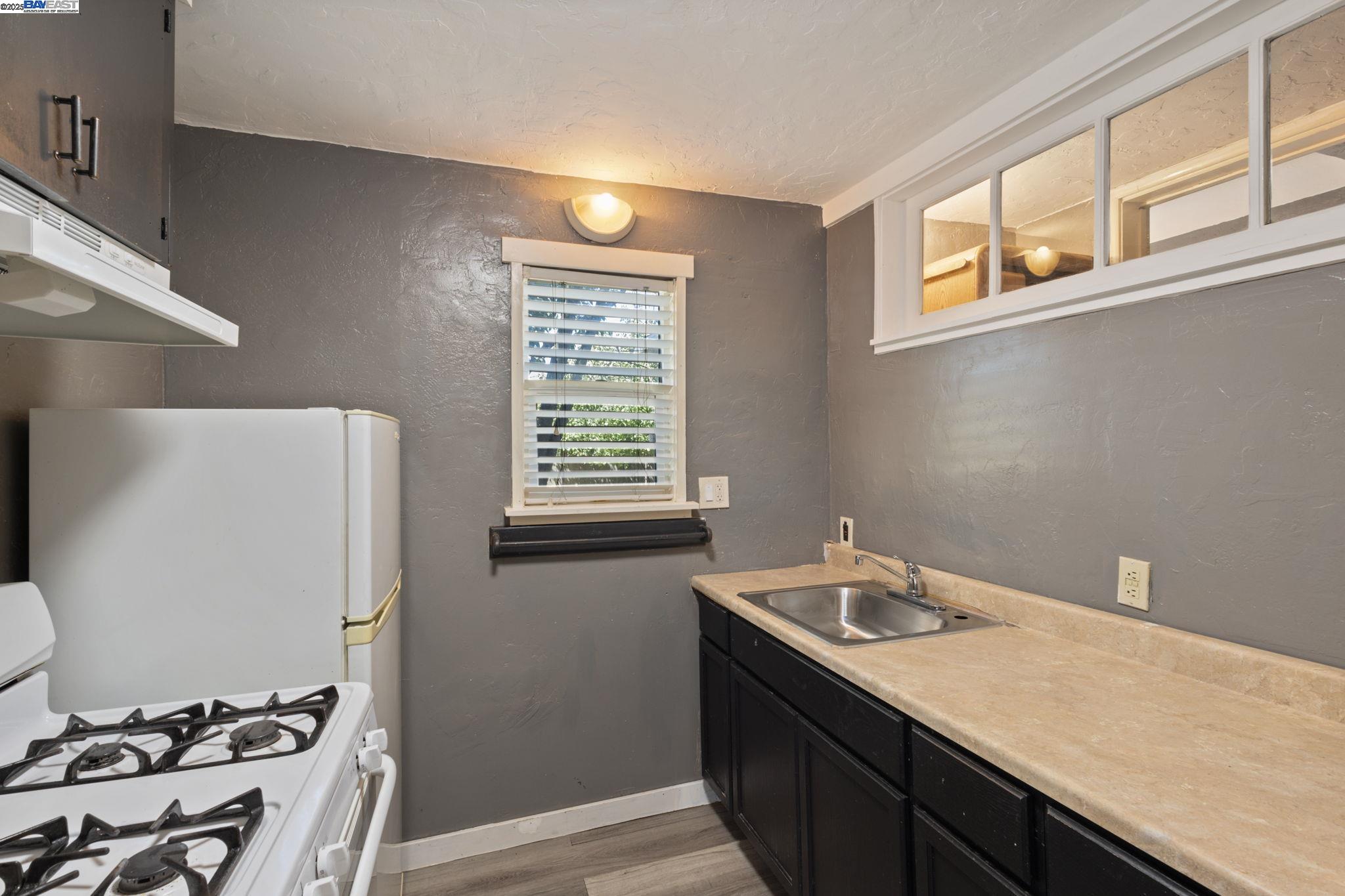 Detail Gallery Image 23 of 36 For 1747 Winton Way, Atwater,  CA 95301 - 3 Beds | 2 Baths