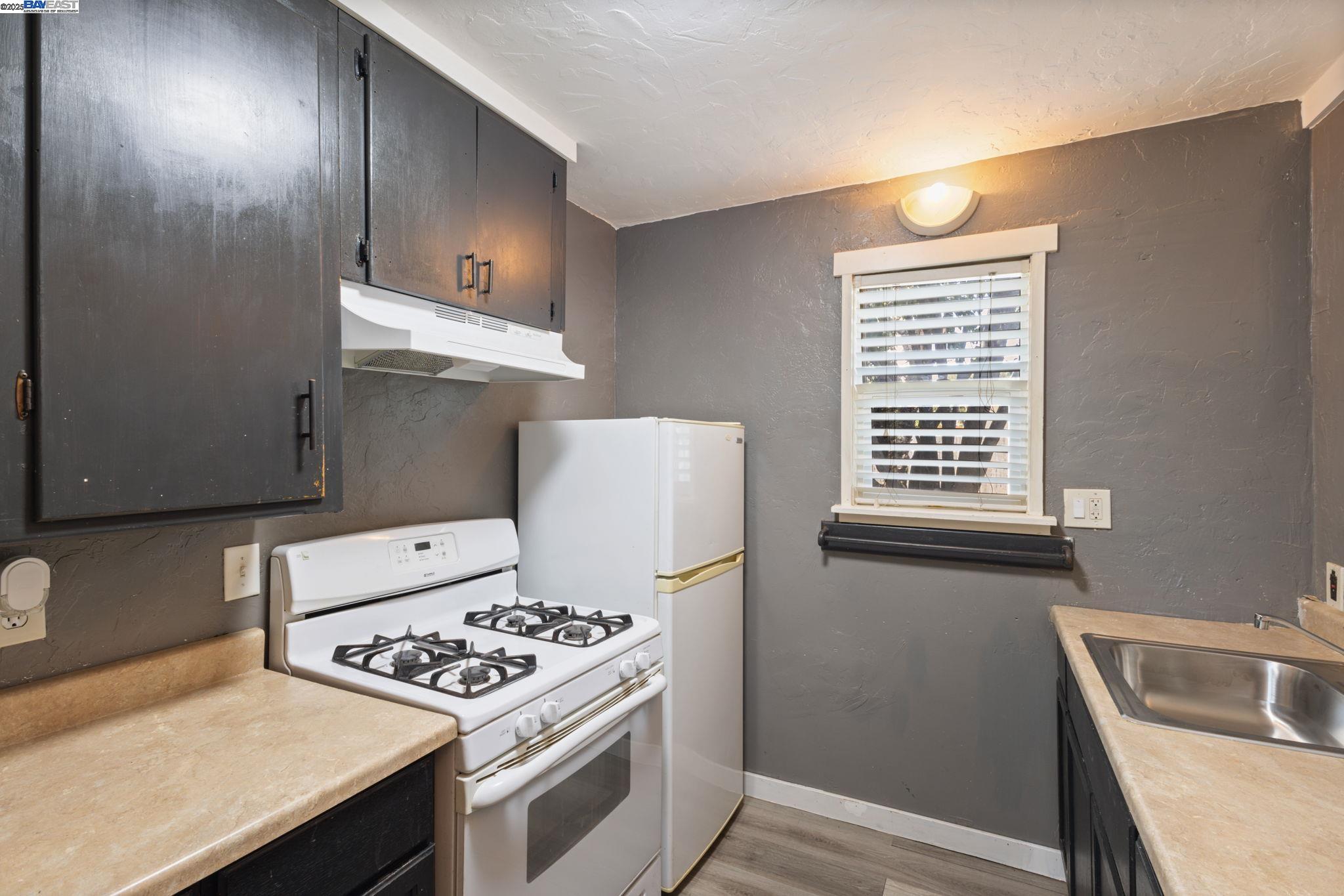 Detail Gallery Image 24 of 36 For 1747 Winton Way, Atwater,  CA 95301 - 3 Beds | 2 Baths