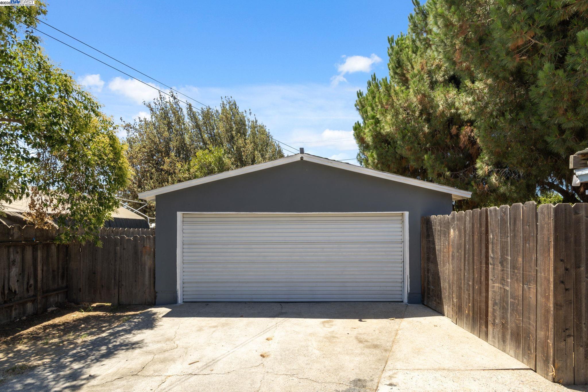 Detail Gallery Image 30 of 36 For 1747 Winton Way, Atwater,  CA 95301 - 3 Beds | 2 Baths