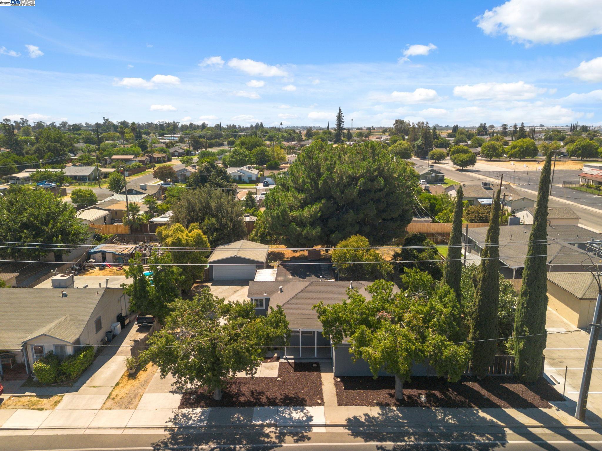 Detail Gallery Image 32 of 36 For 1747 Winton Way, Atwater,  CA 95301 - 3 Beds | 2 Baths