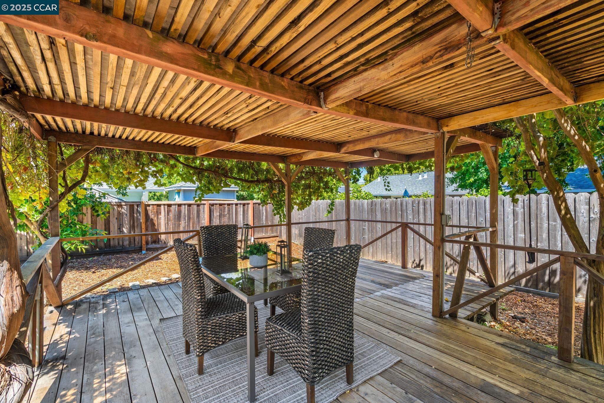 Detail Gallery Image 18 of 23 For 94 Cynthia Dr, Pleasant Hill,  CA 94523 - 3 Beds | 1 Baths