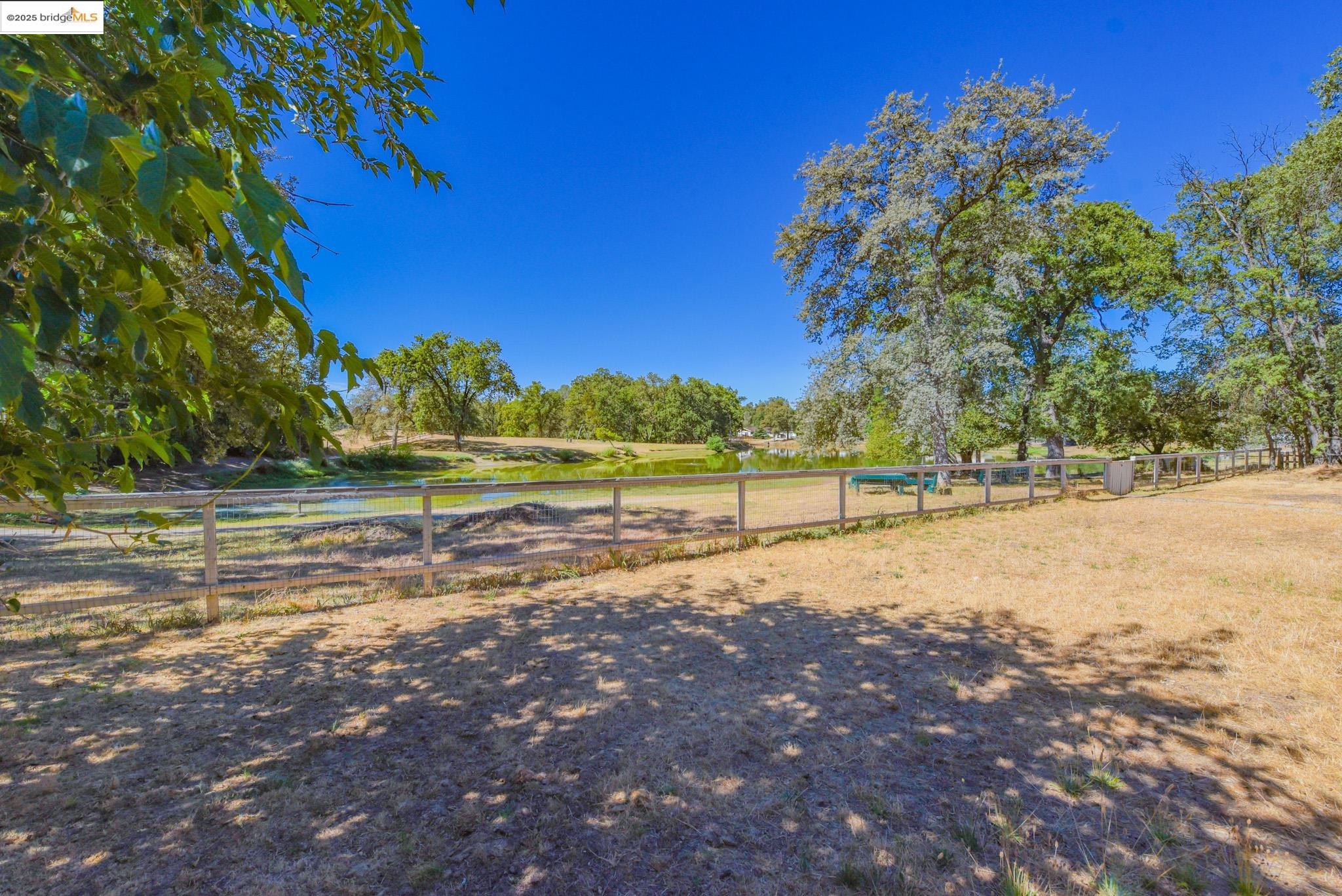 Detail Gallery Image 3 of 46 For 20698 Krzywicki Court, Soulsbyville,  CA 95372 - 4 Beds | 2/1 Baths