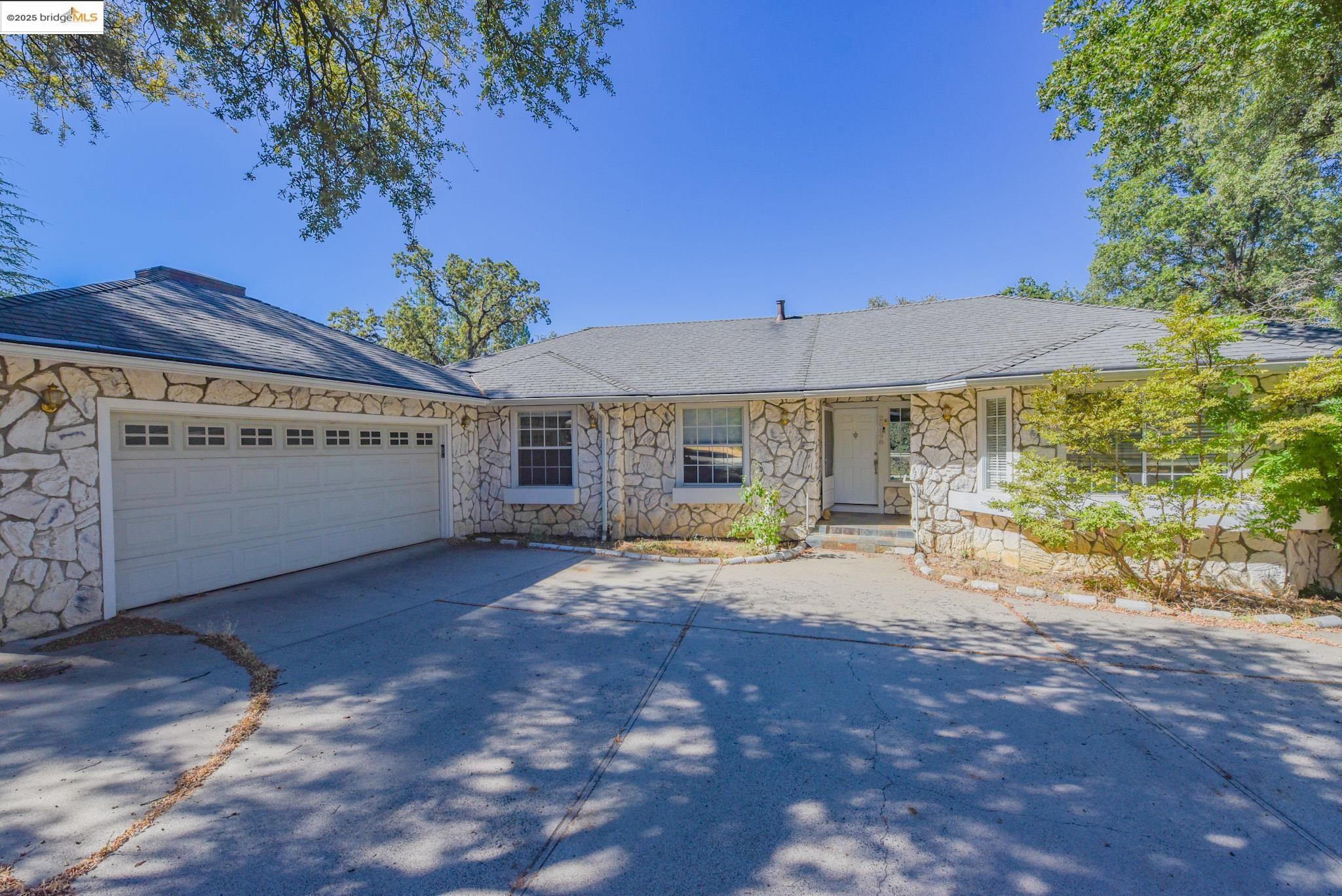 Detail Gallery Image 7 of 46 For 20698 Krzywicki Court, Soulsbyville,  CA 95372 - 4 Beds | 2/1 Baths