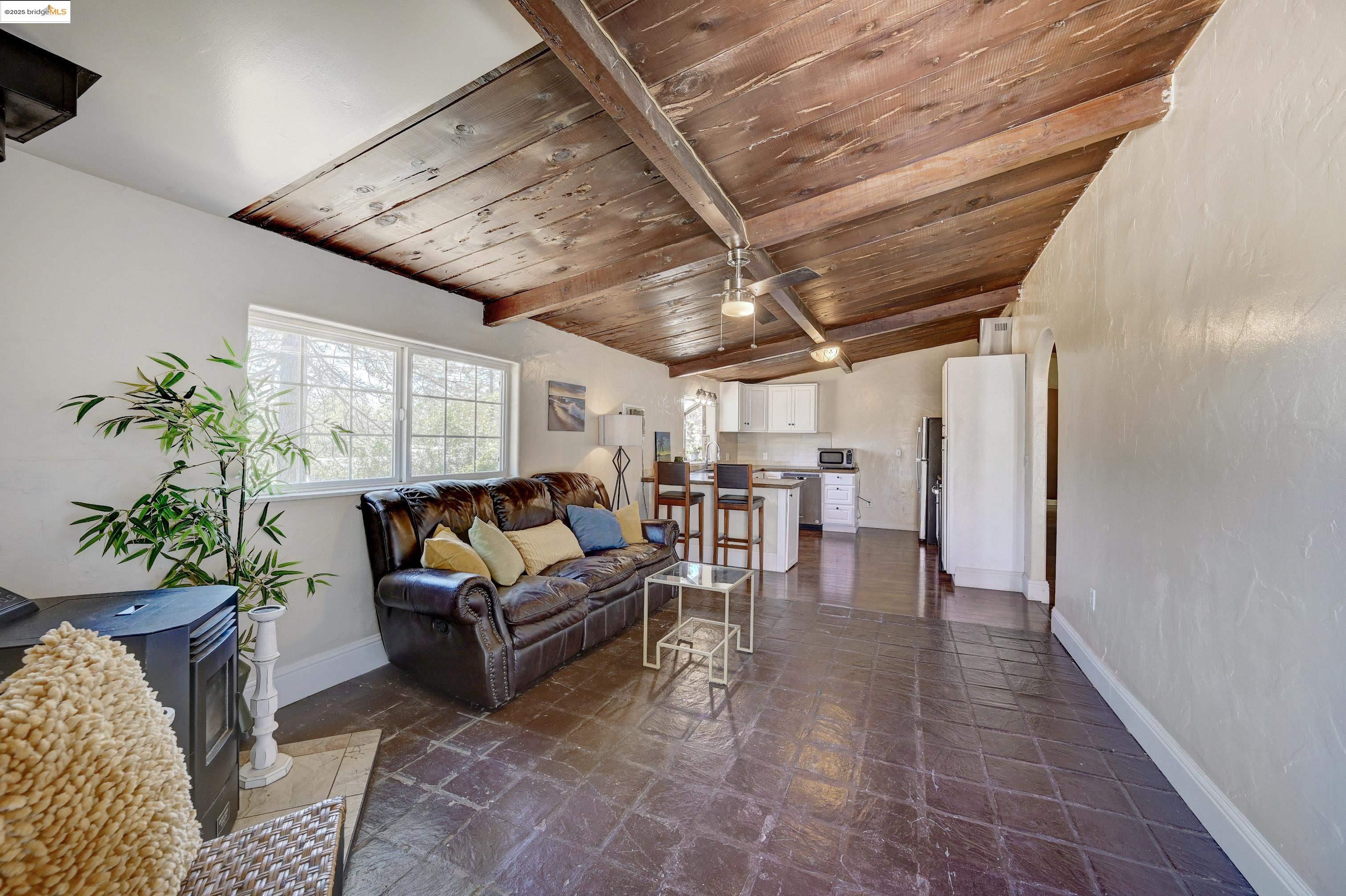 Detail Gallery Image 10 of 31 For 1554 Nickerson Ln, Murphys,  CA 95247 - 2 Beds | 1 Baths