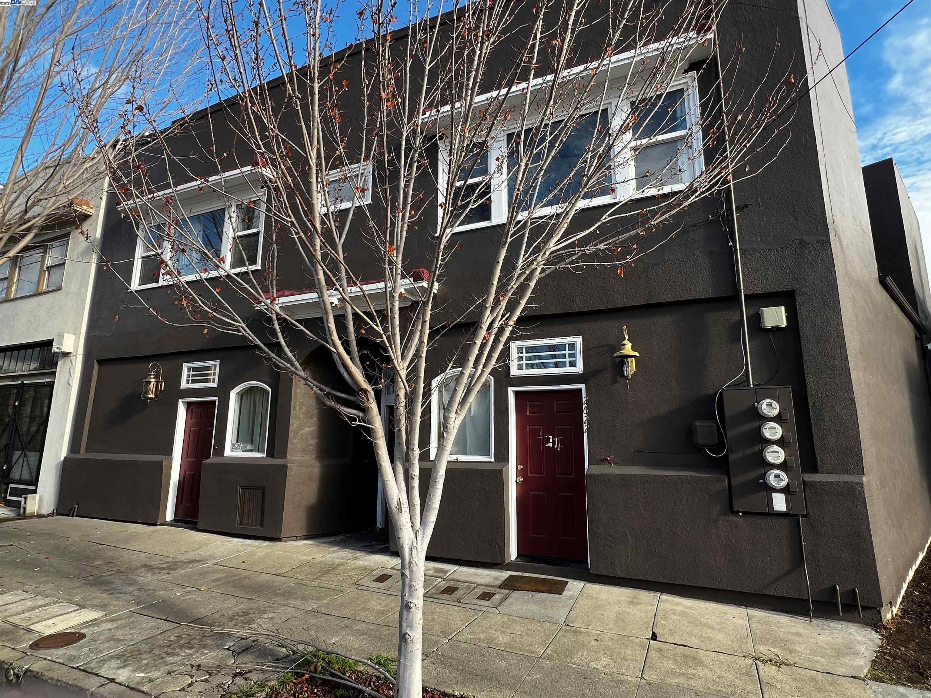 Detail Gallery Image 4 of 40 For 2622 Kingsland Ave, Oakland,  CA 94619 - – Beds | – Baths